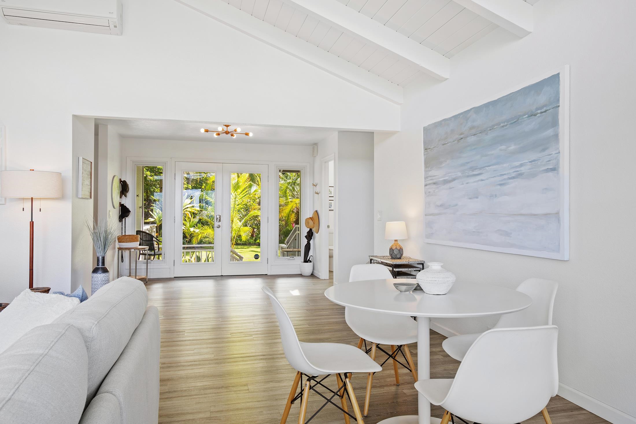 759  Kumulani Dr , Maui Meadows home - photo 11 of 36