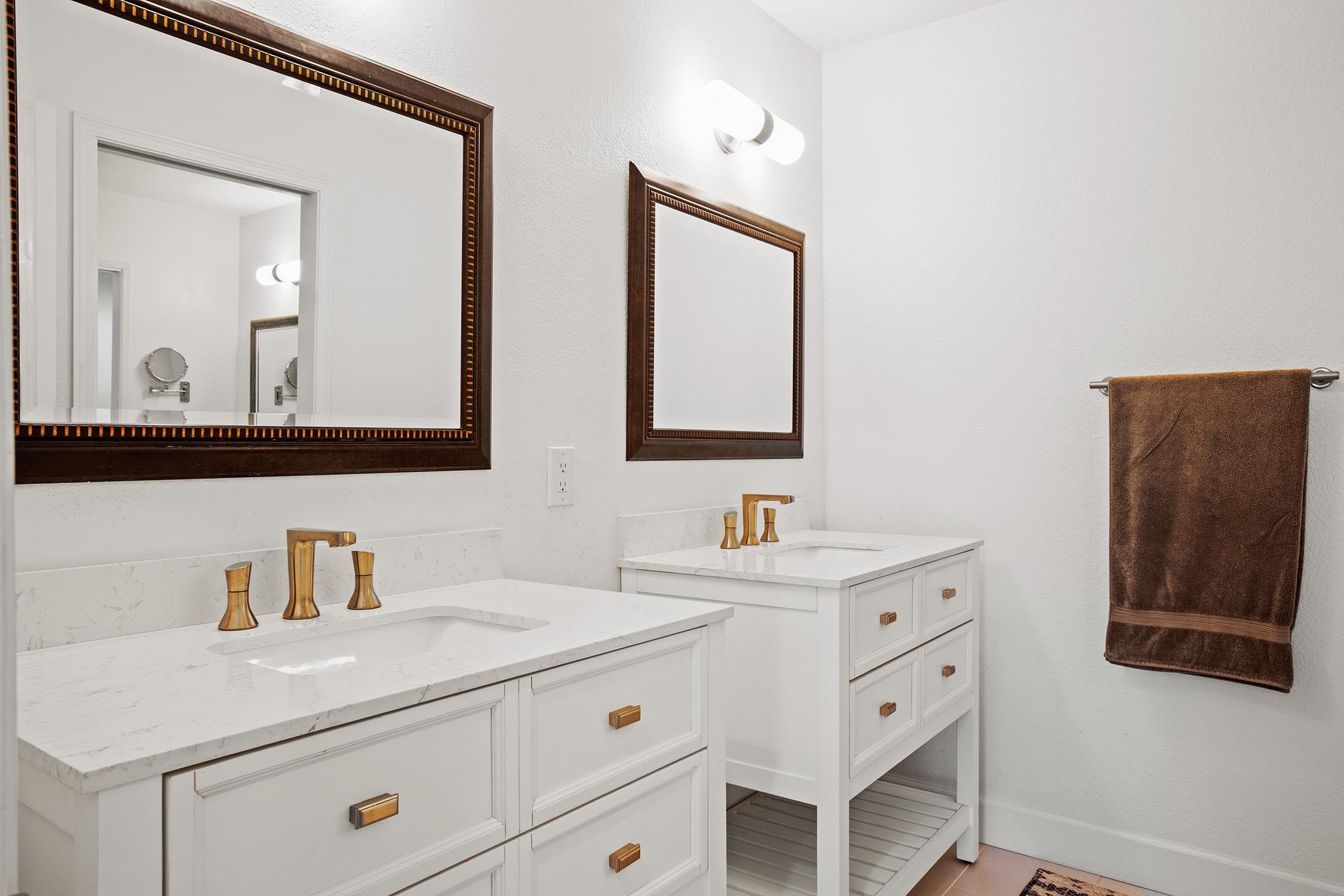 759  Kumulani Dr , Maui Meadows home - photo 24 of 36