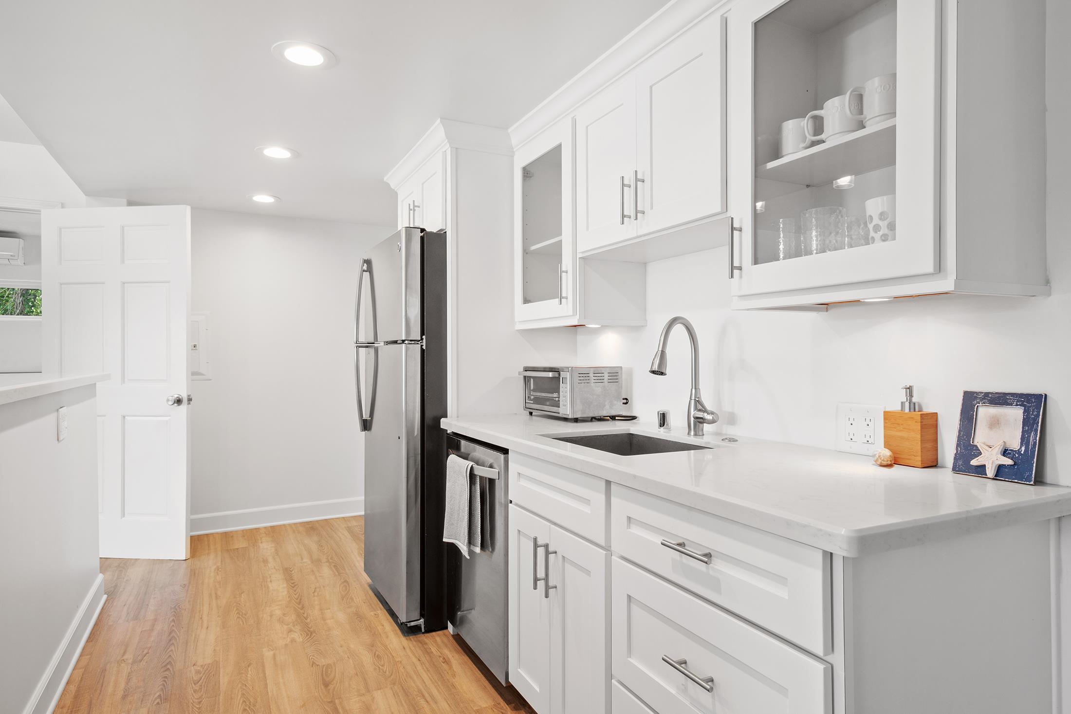 759  Kumulani Dr , Maui Meadows home - photo 29 of 36