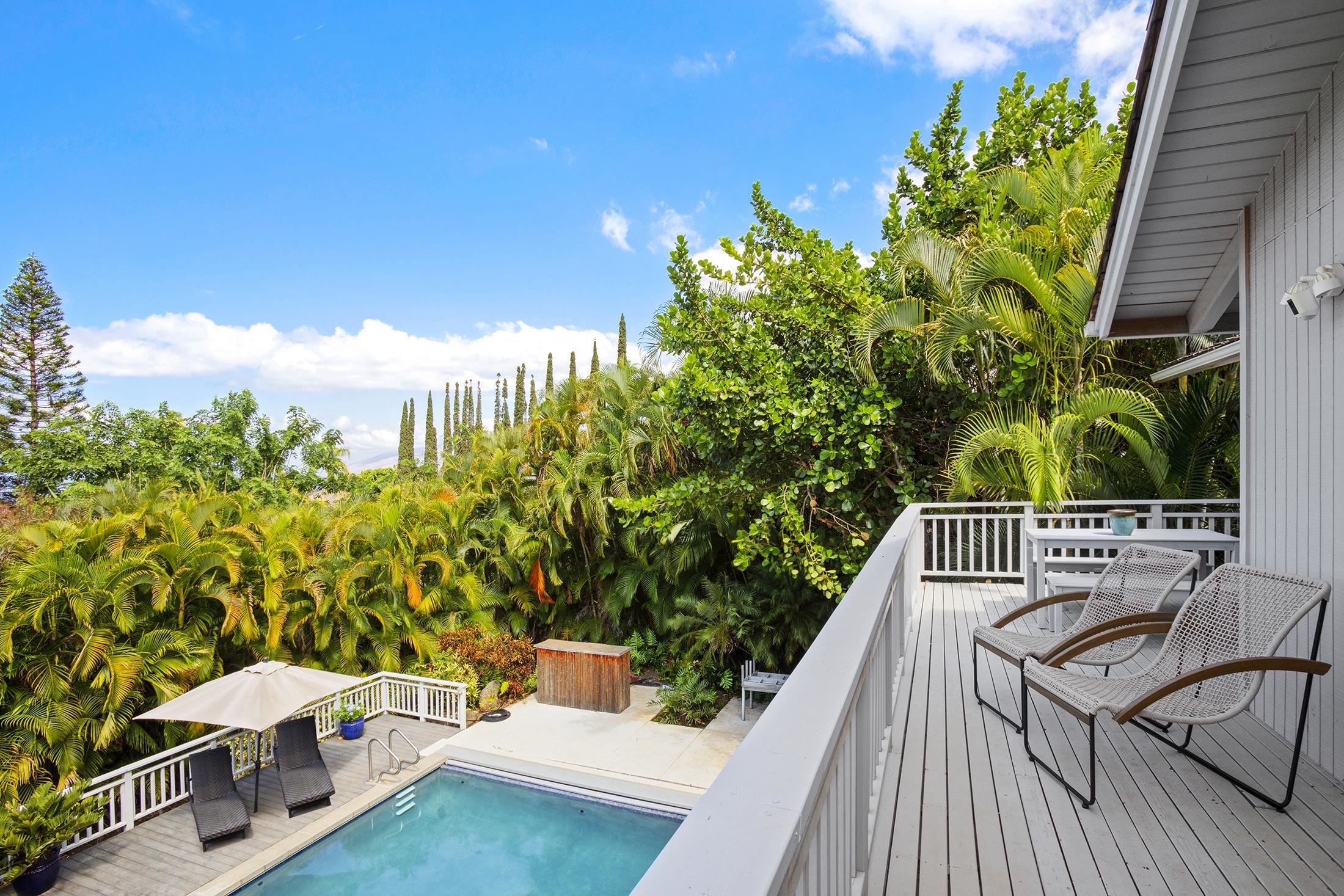 759  Kumulani Dr , Maui Meadows home - photo 4 of 36