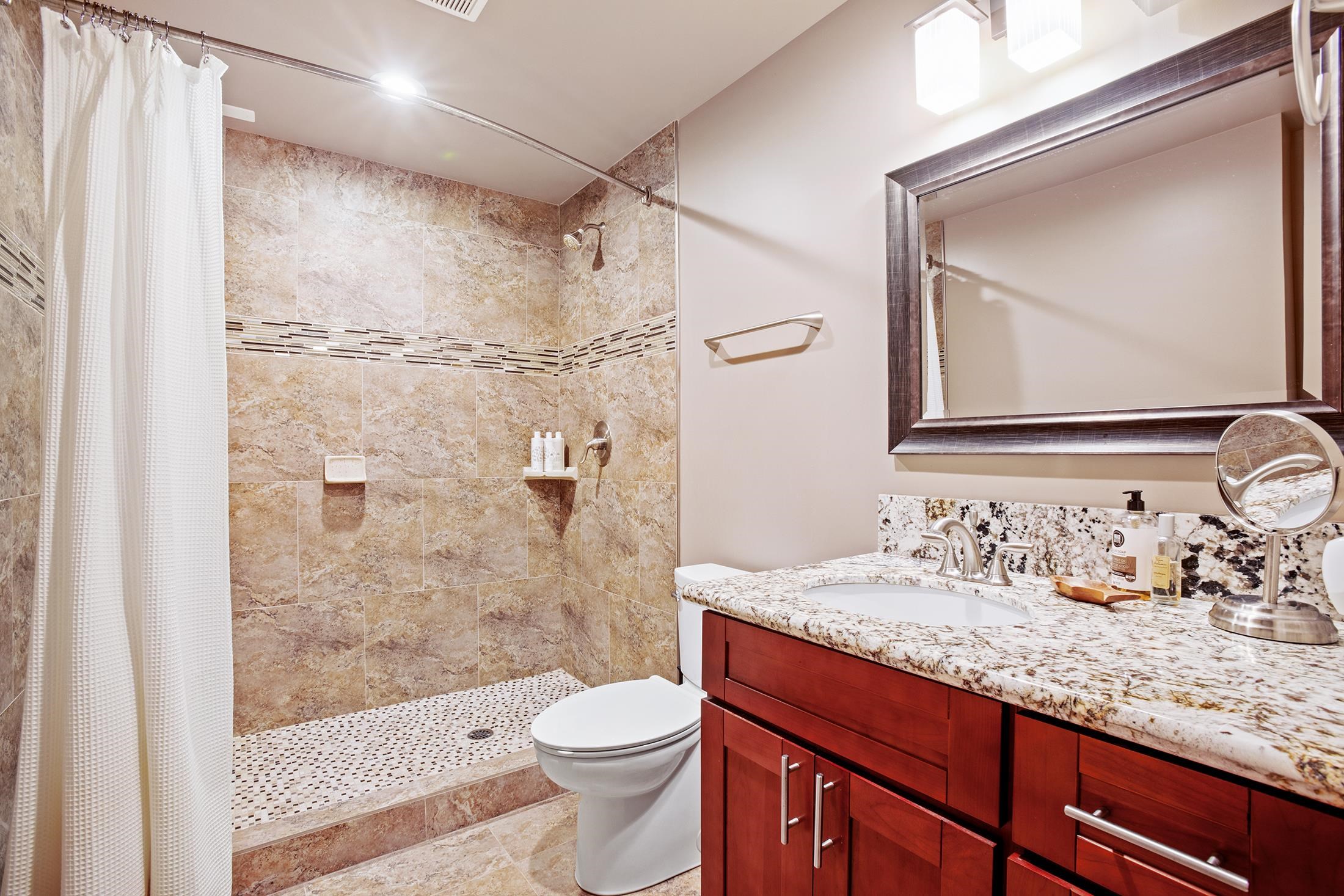 759  Kumulani Dr , Maui Meadows home - photo 34 of 36