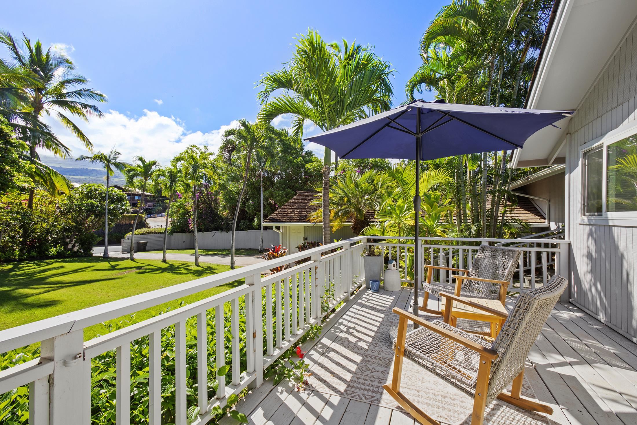 759  Kumulani Dr , Maui Meadows home - photo 8 of 36