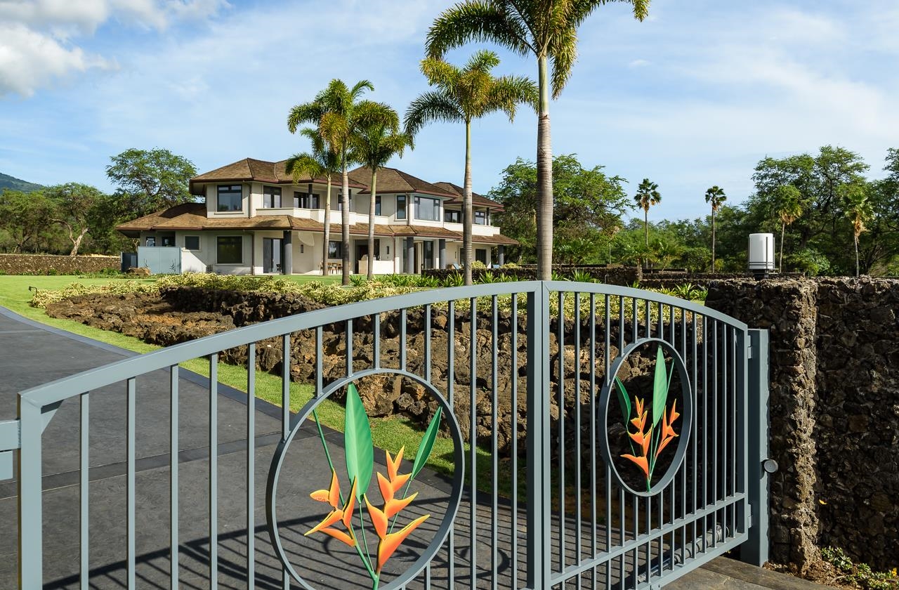 7595  Makena Rd , Wailea/Makena home - photo 44 of 44