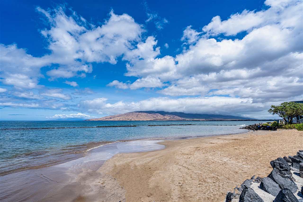 Menehune Shores condo # 116, Kihei, Hawaii - photo 26 of 30