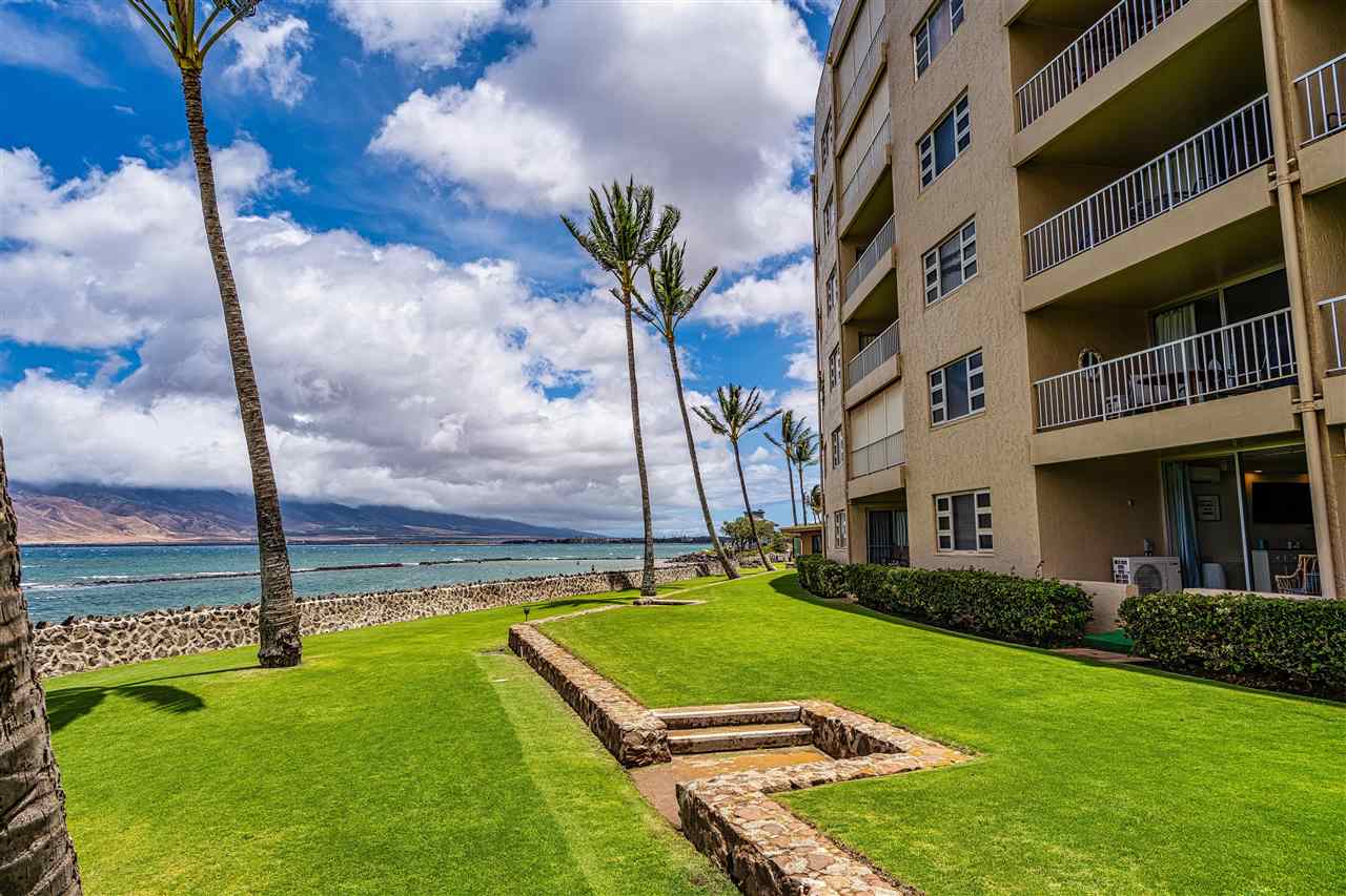 Menehune Shores condo # 116, Kihei, Hawaii - photo 28 of 30