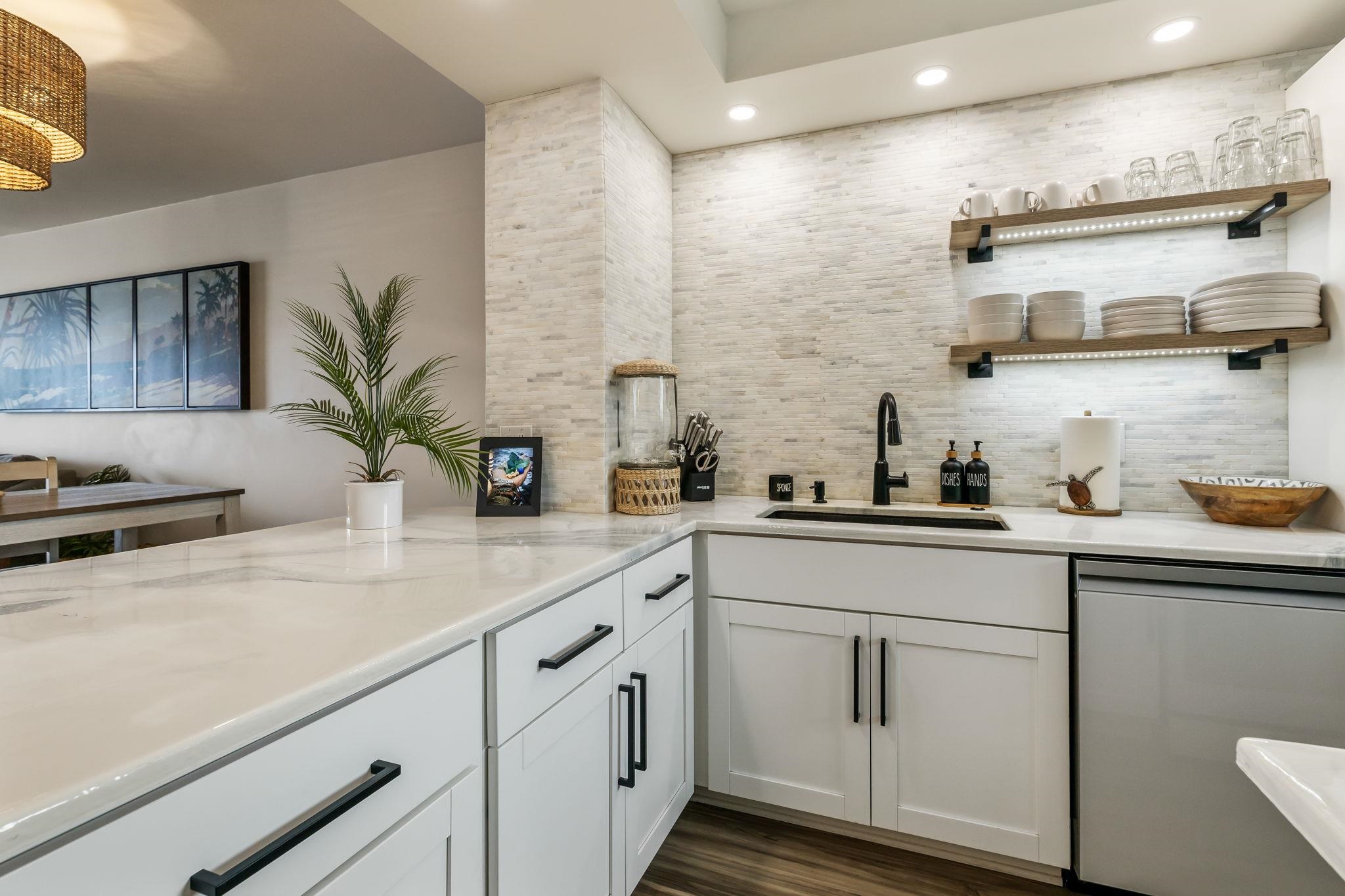 Menehune Shores condo # 208, Kihei, Hawaii - photo 3 of 30