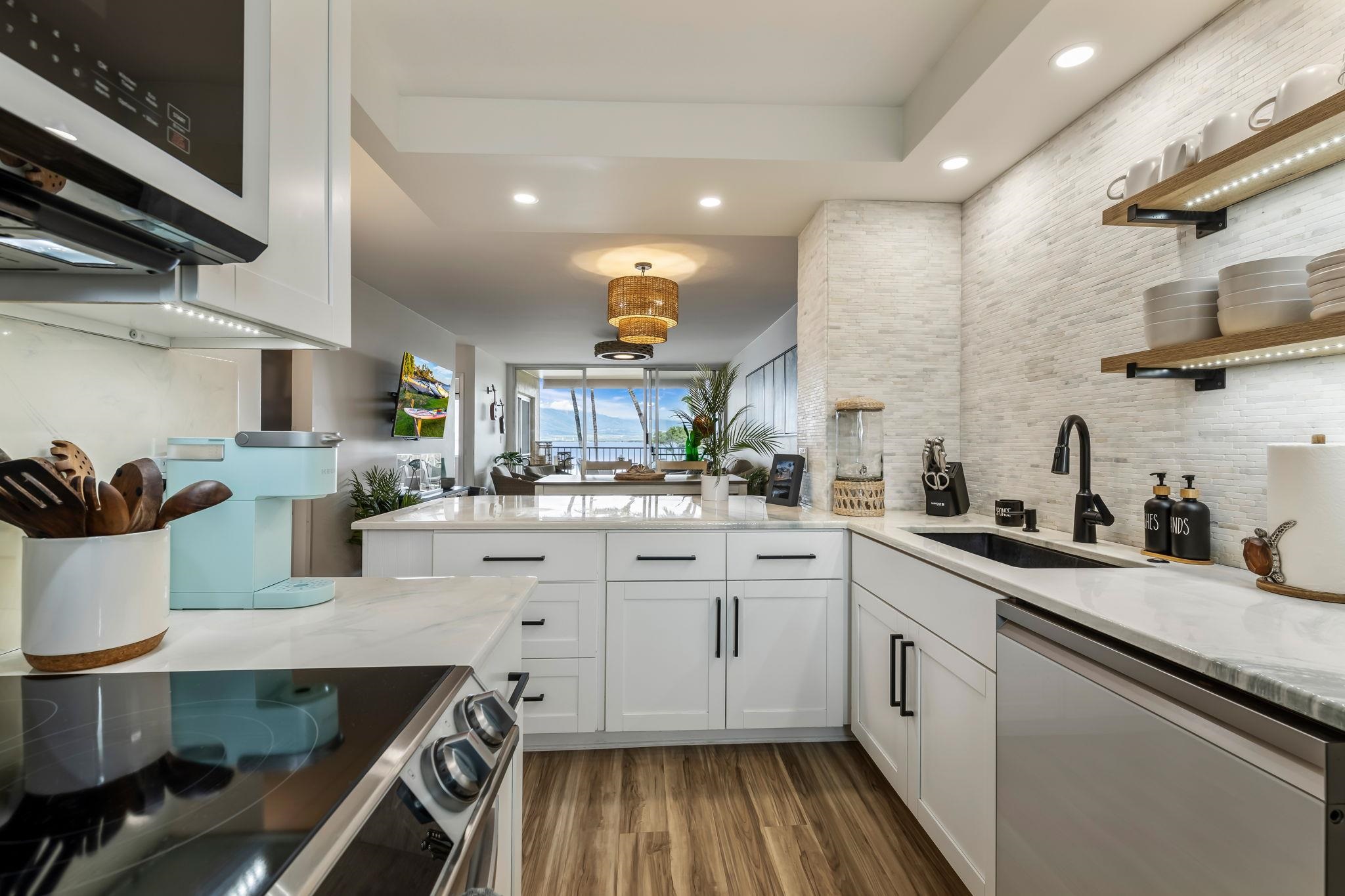 Menehune Shores condo # 208, Kihei, Hawaii - photo 21 of 30