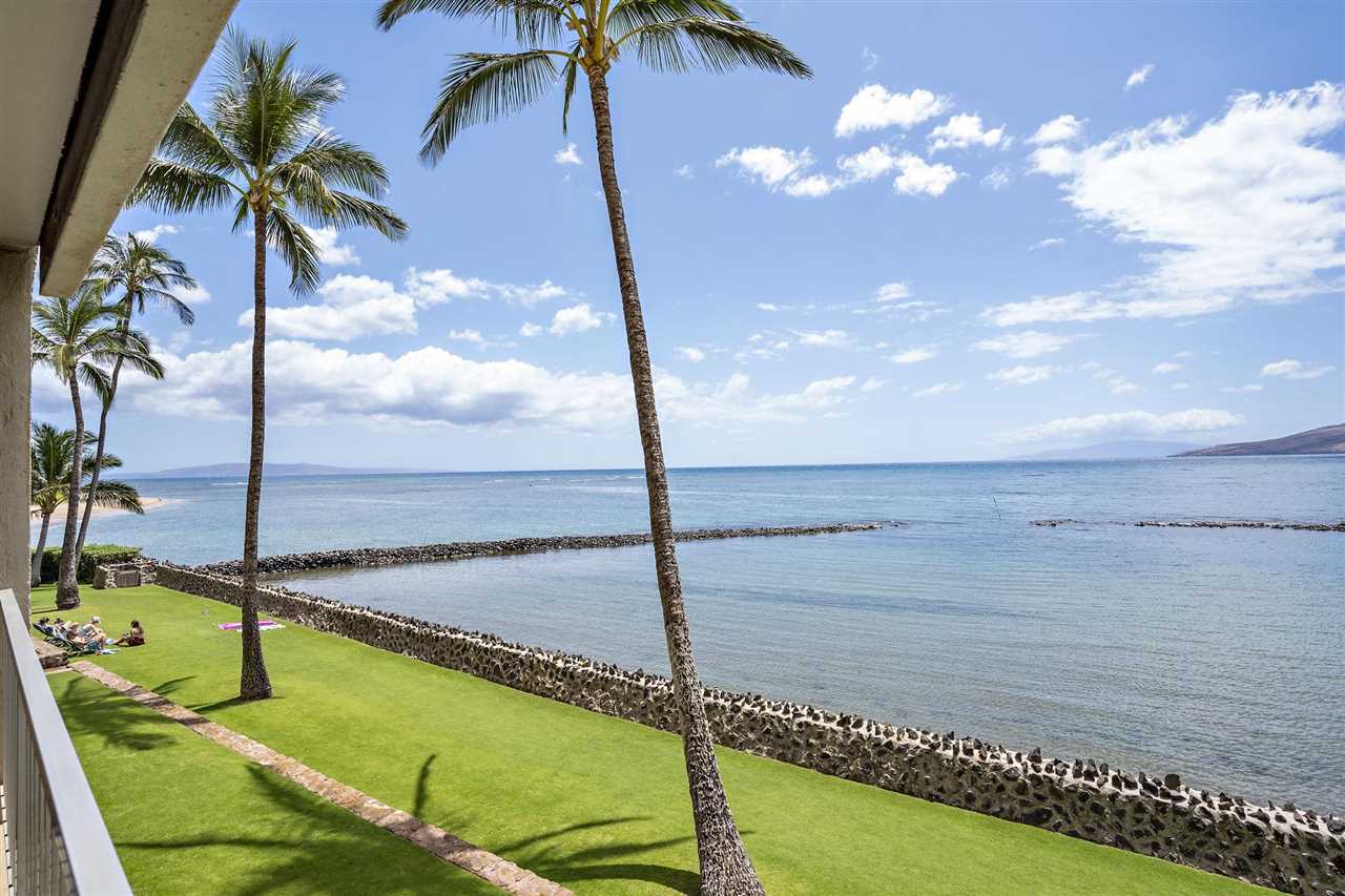 Menehune Shores condo # 212, Kihei, Hawaii - photo 26 of 30