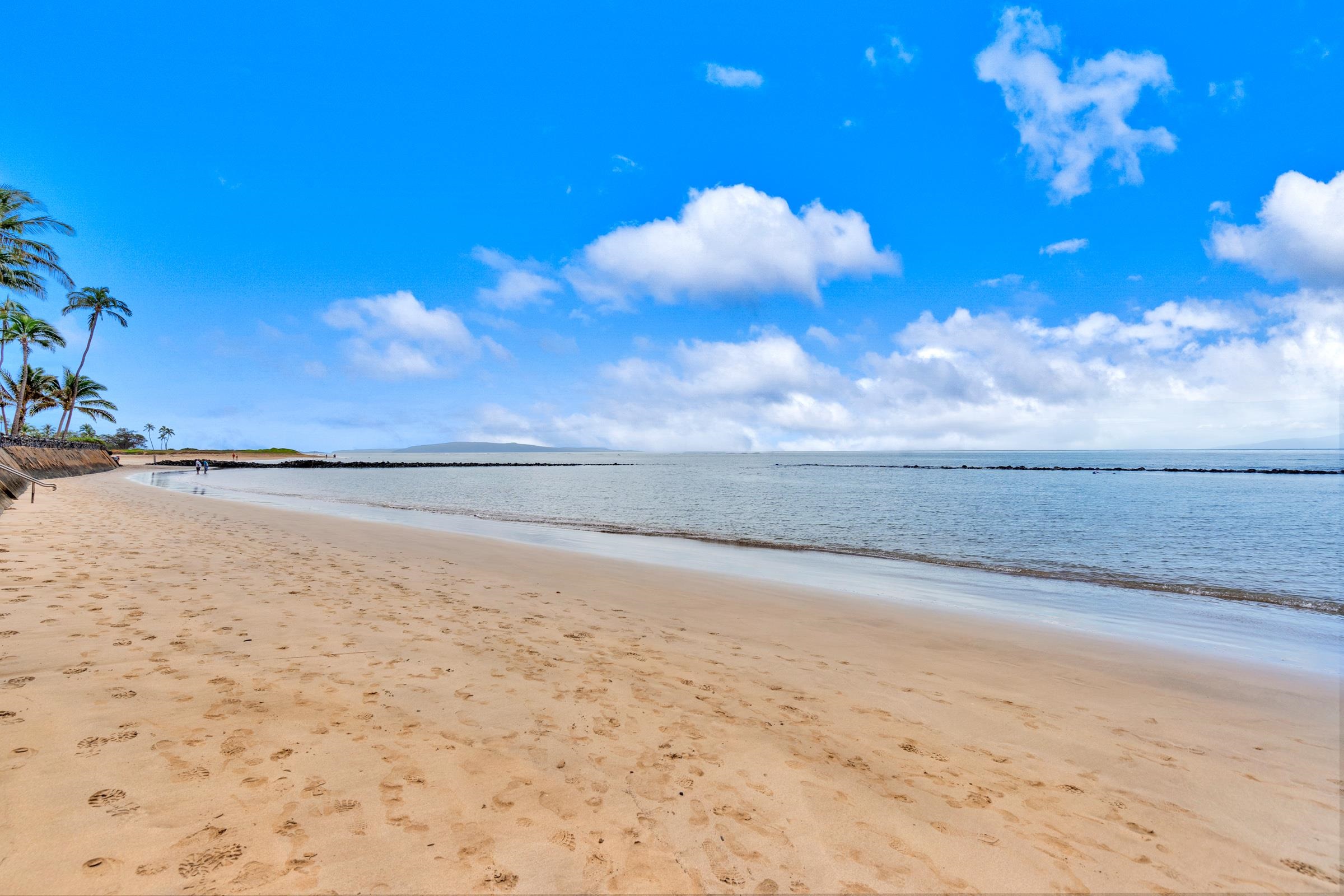 Menehune Shores condo # 217, Kihei, Hawaii - photo 16 of 47