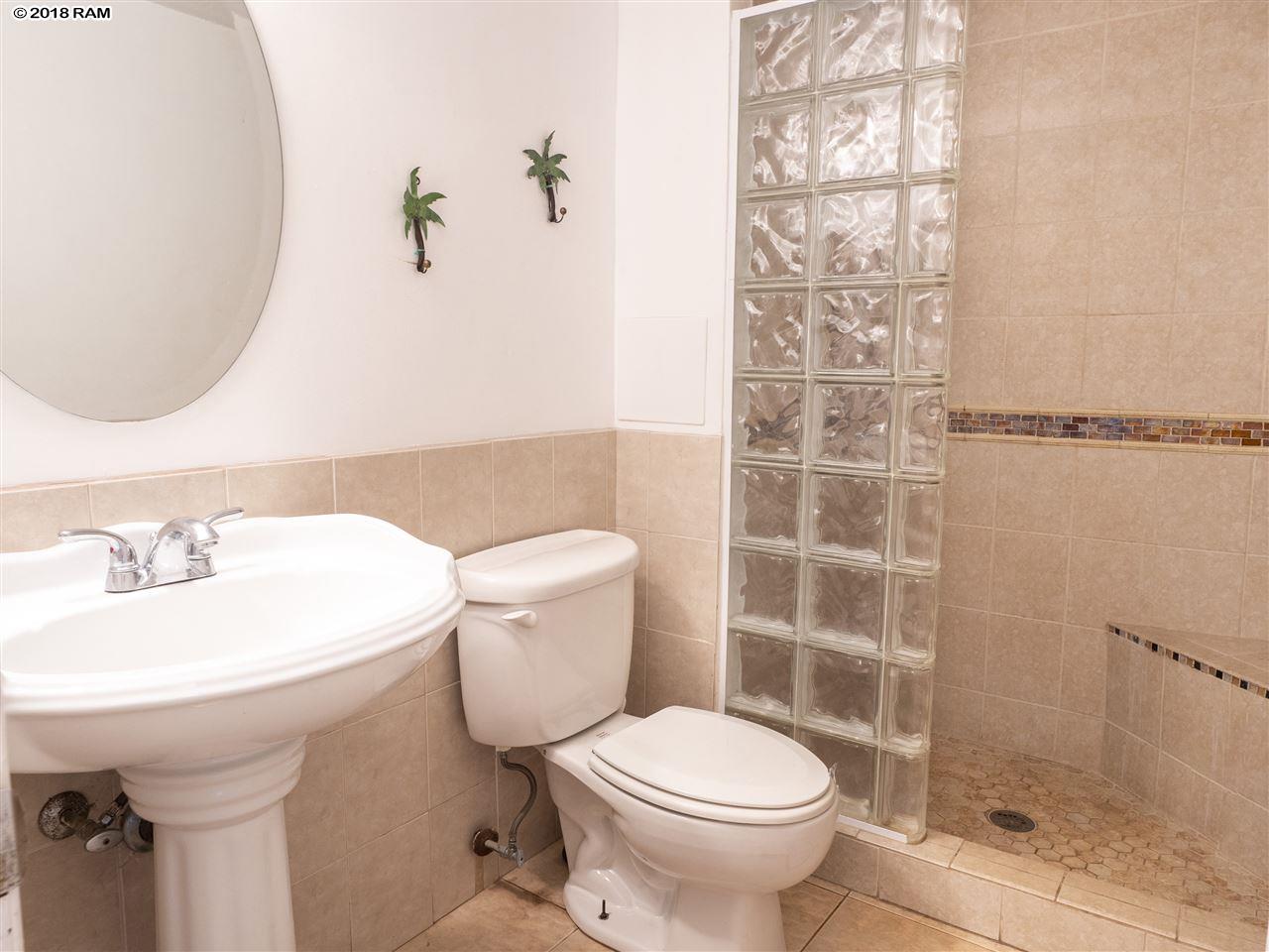 Menehune Shores condo # 226, Kihei, Hawaii - photo 11 of 20