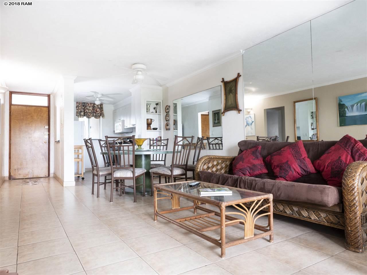 Menehune Shores condo # 226, Kihei, Hawaii - photo 4 of 20