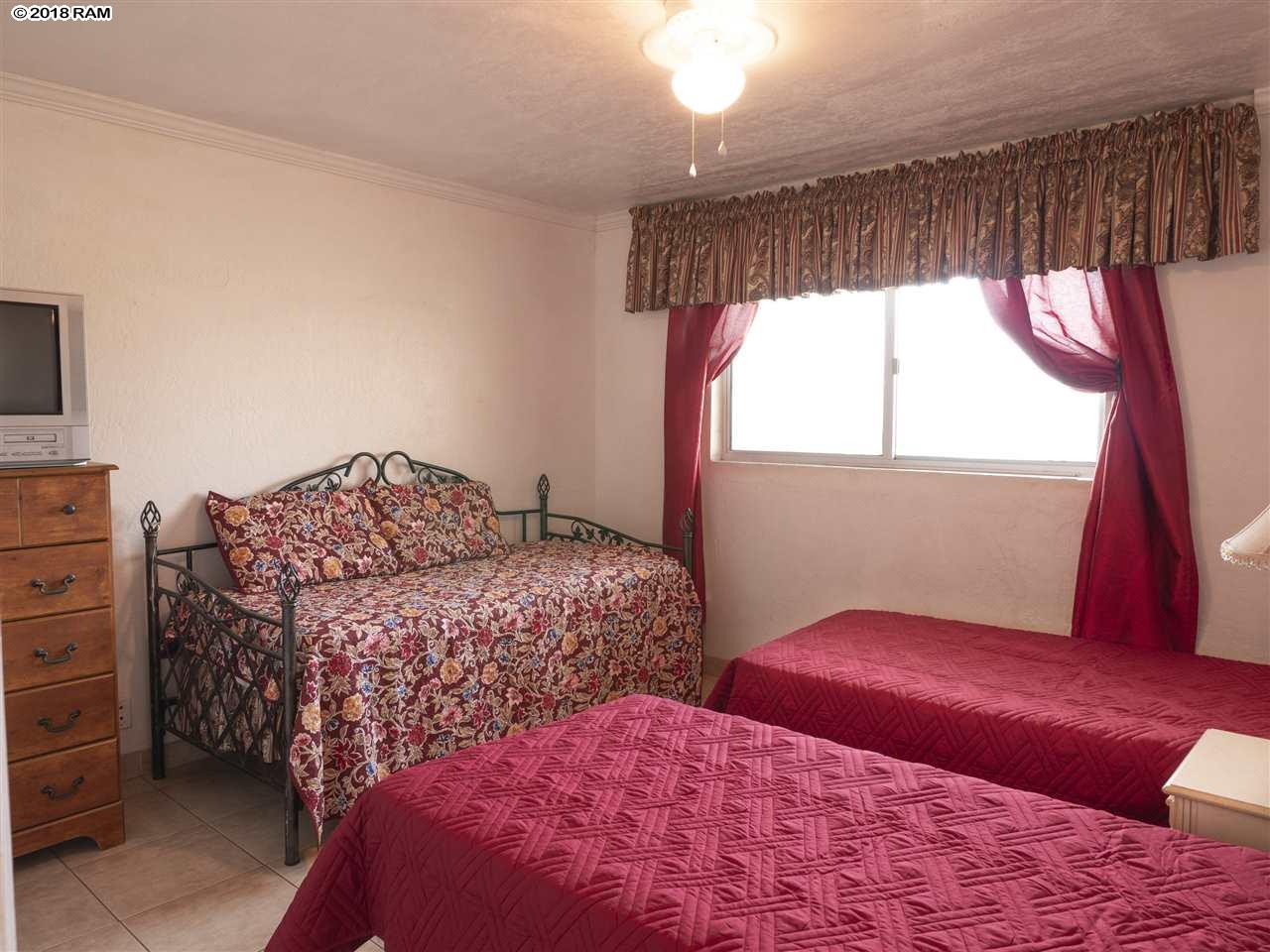 Menehune Shores condo # 226, Kihei, Hawaii - photo 9 of 20