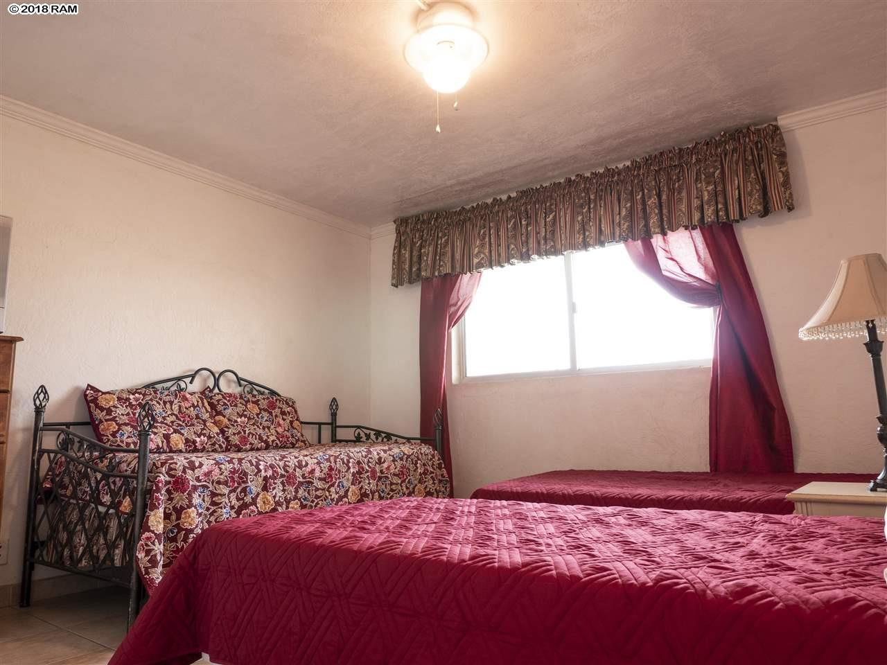 Menehune Shores condo # 226, Kihei, Hawaii - photo 10 of 20