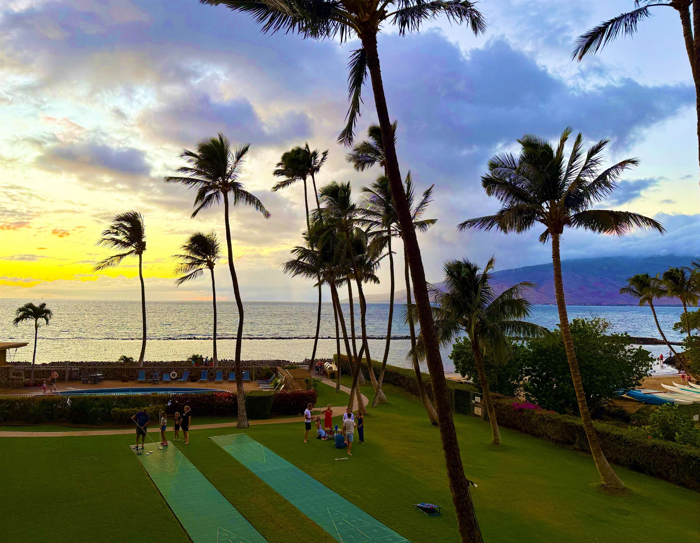 Menehune Shores condo # 304, Kihei, Hawaii - photo 34 of 45