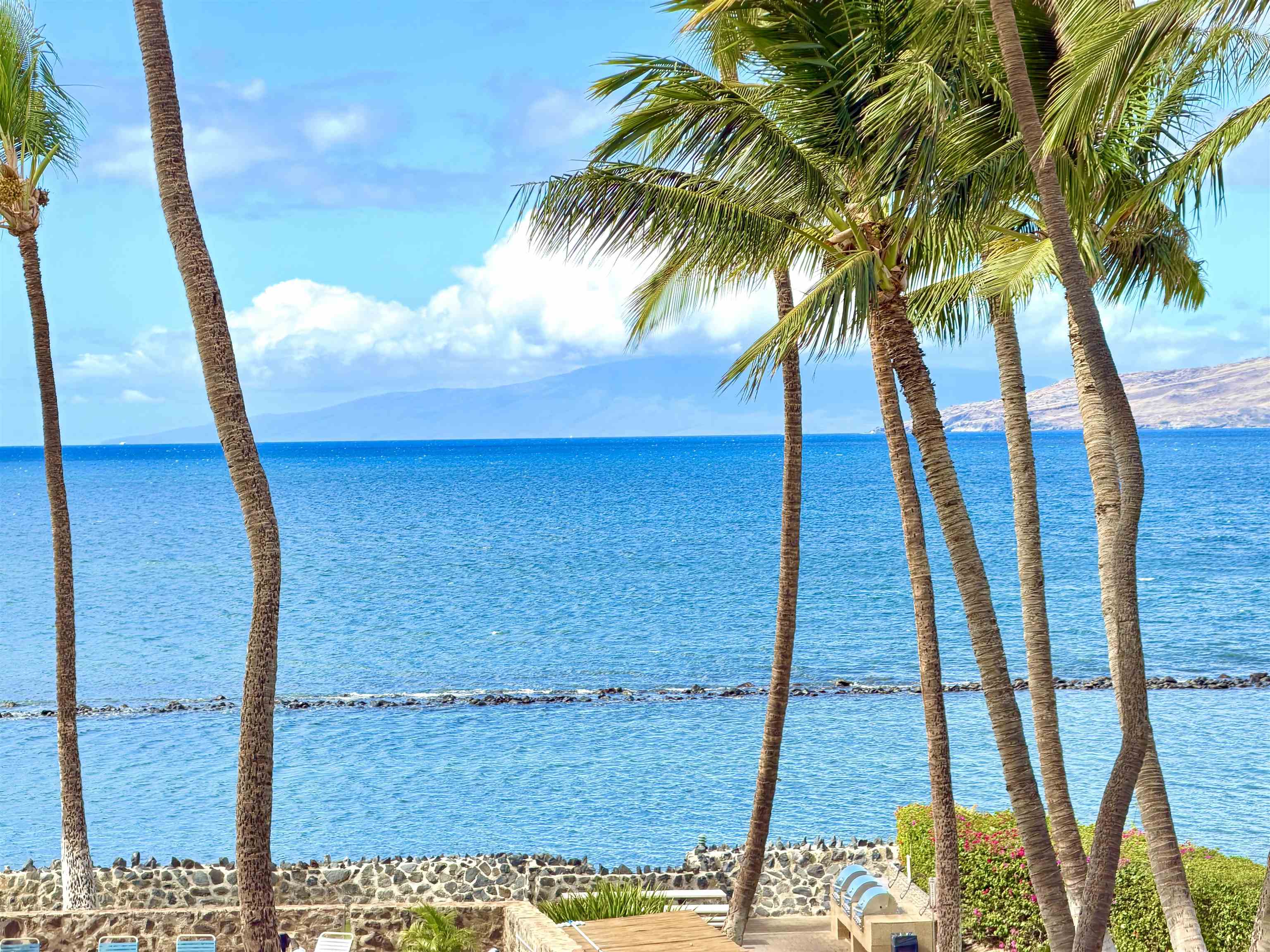 Menehune Shores condo # 304, Kihei, Hawaii - photo 44 of 45