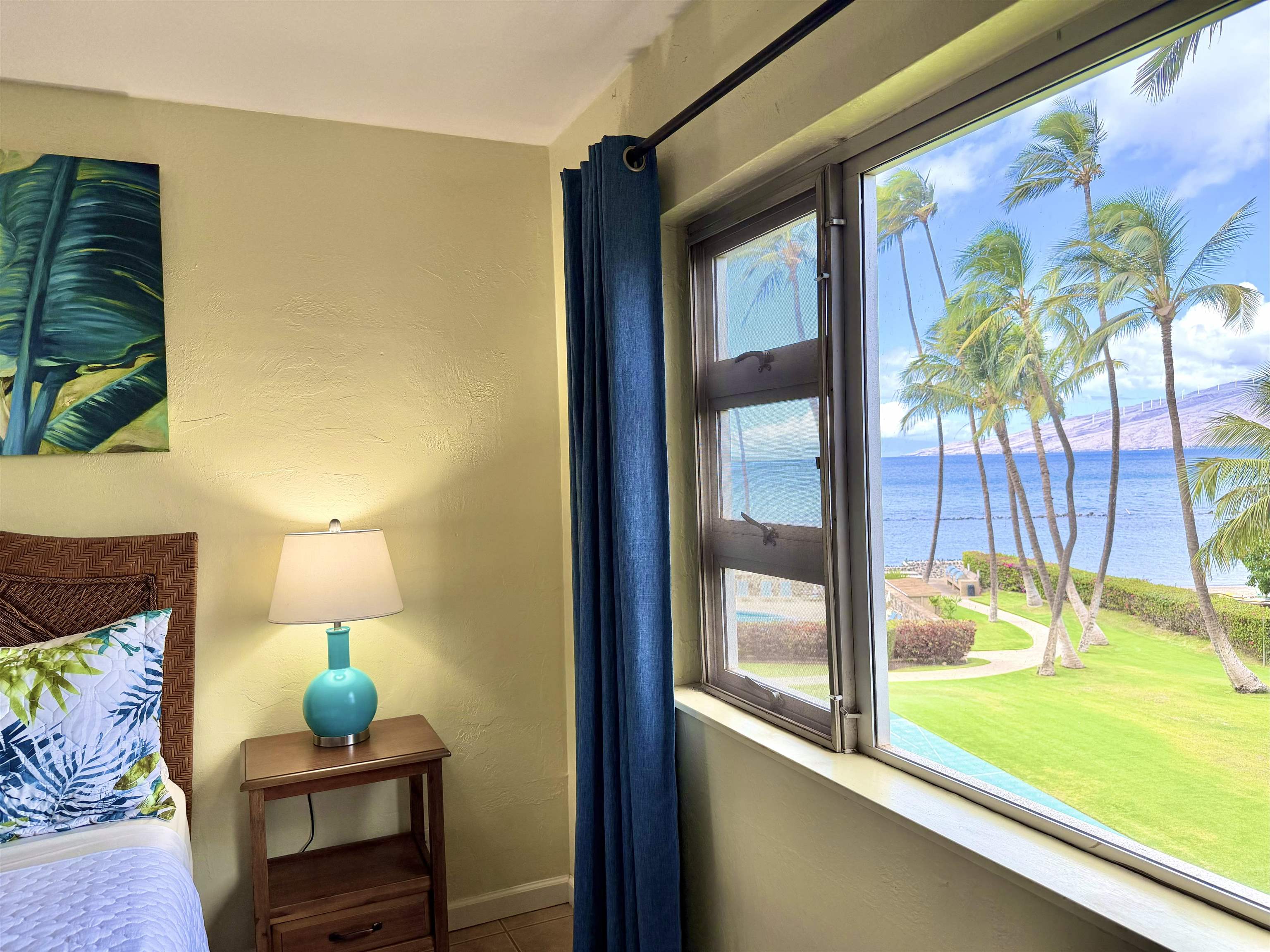 Menehune Shores condo # 304, Kihei, Hawaii - photo 9 of 45