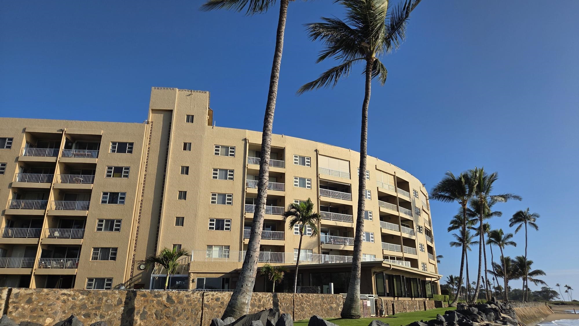 Menehune Shores condo # 310, Kihei, Hawaii - photo 4 of 15