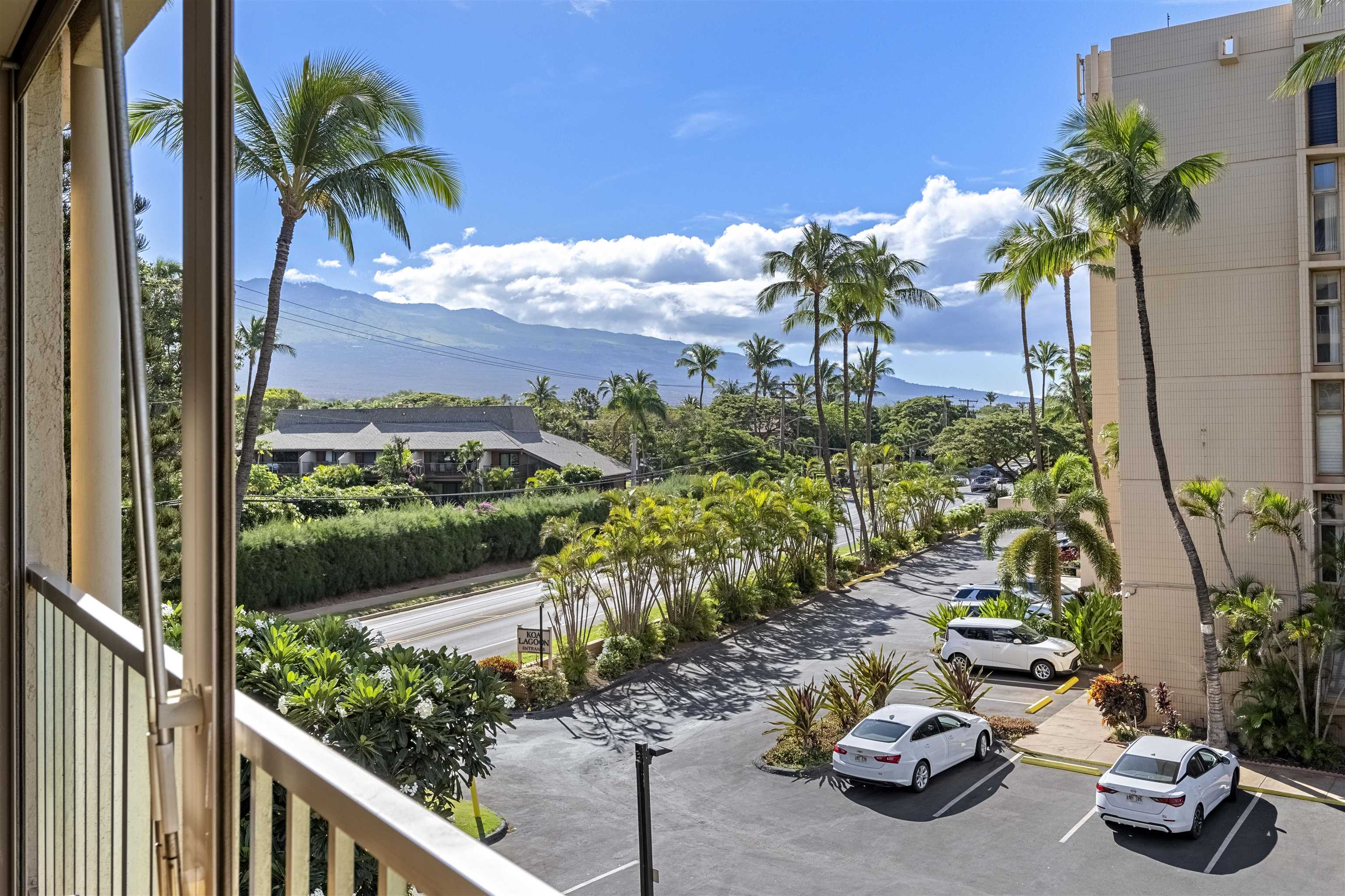 Menehune Shores condo # 326, Kihei, Hawaii - photo 16 of 41