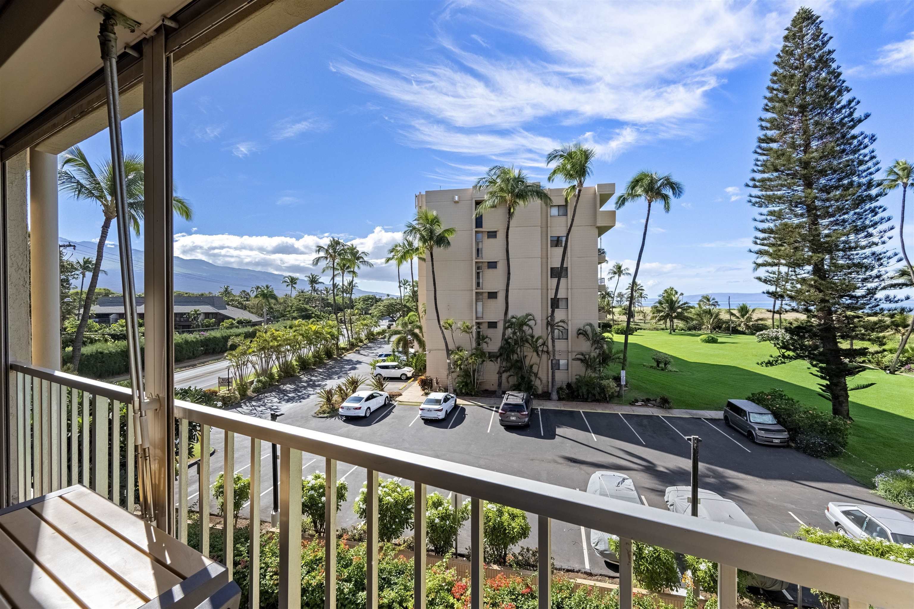 Menehune Shores condo # 326, Kihei, Hawaii - photo 18 of 40