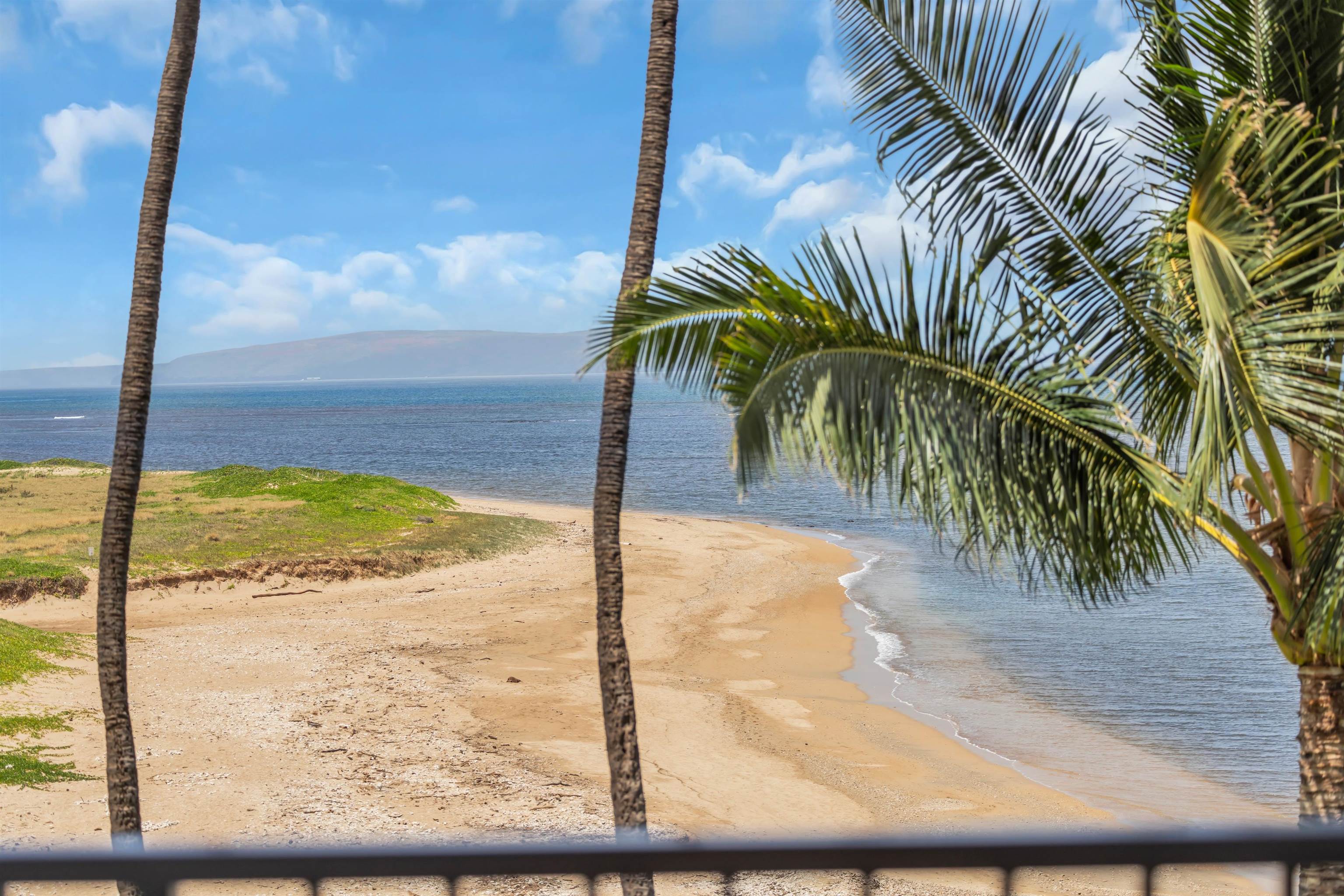 Menehune Shores condo # 419, Kihei, Hawaii - photo 15 of 33