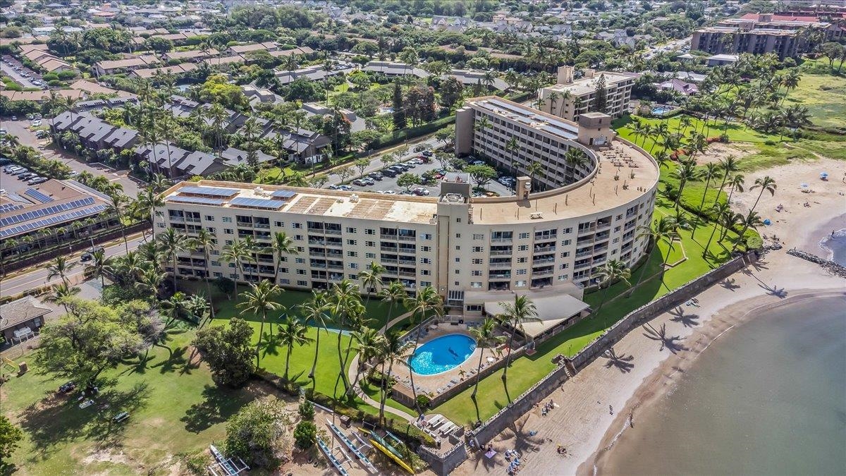 Menehune Shores condo # 422, Kihei, Hawaii - photo 27 of 35