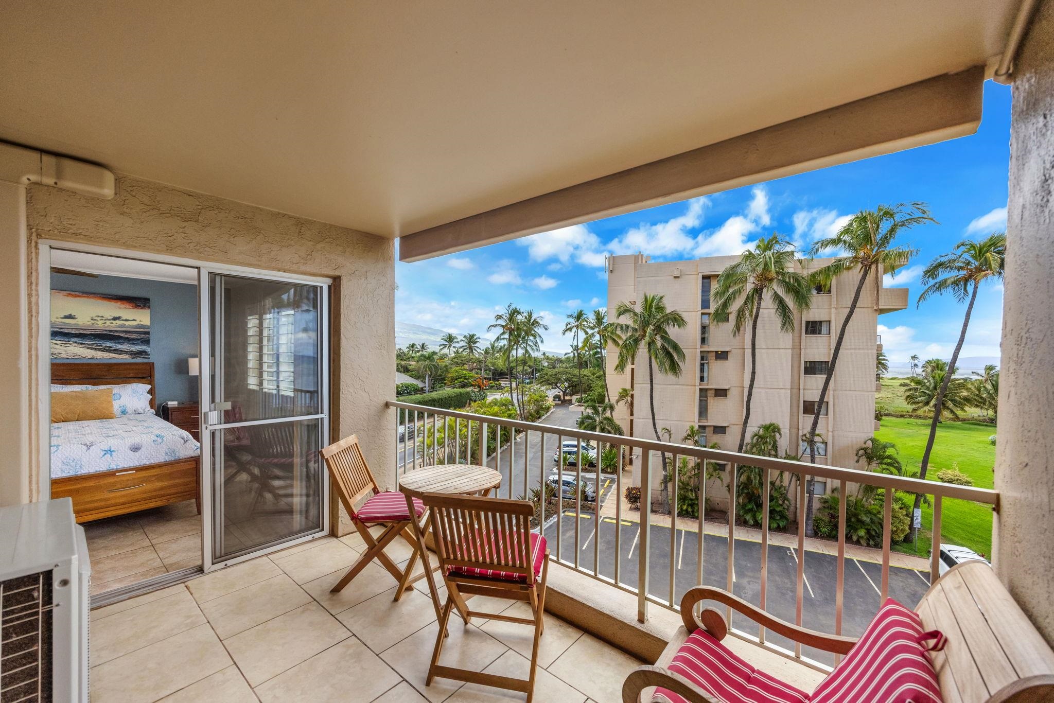 Menehune Shores condo # 427, Kihei, Hawaii - photo 15 of 47