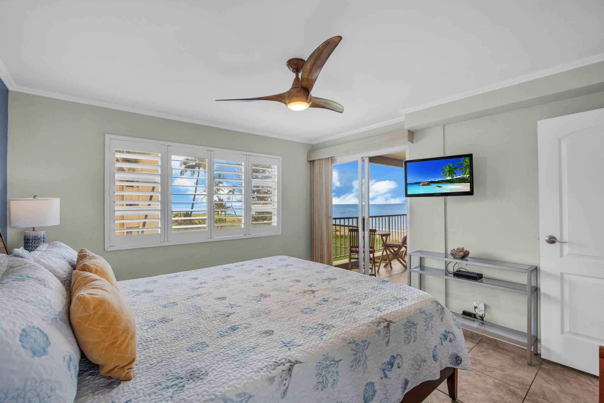 Menehune Shores condo # 427, Kihei, Hawaii - photo 31 of 47