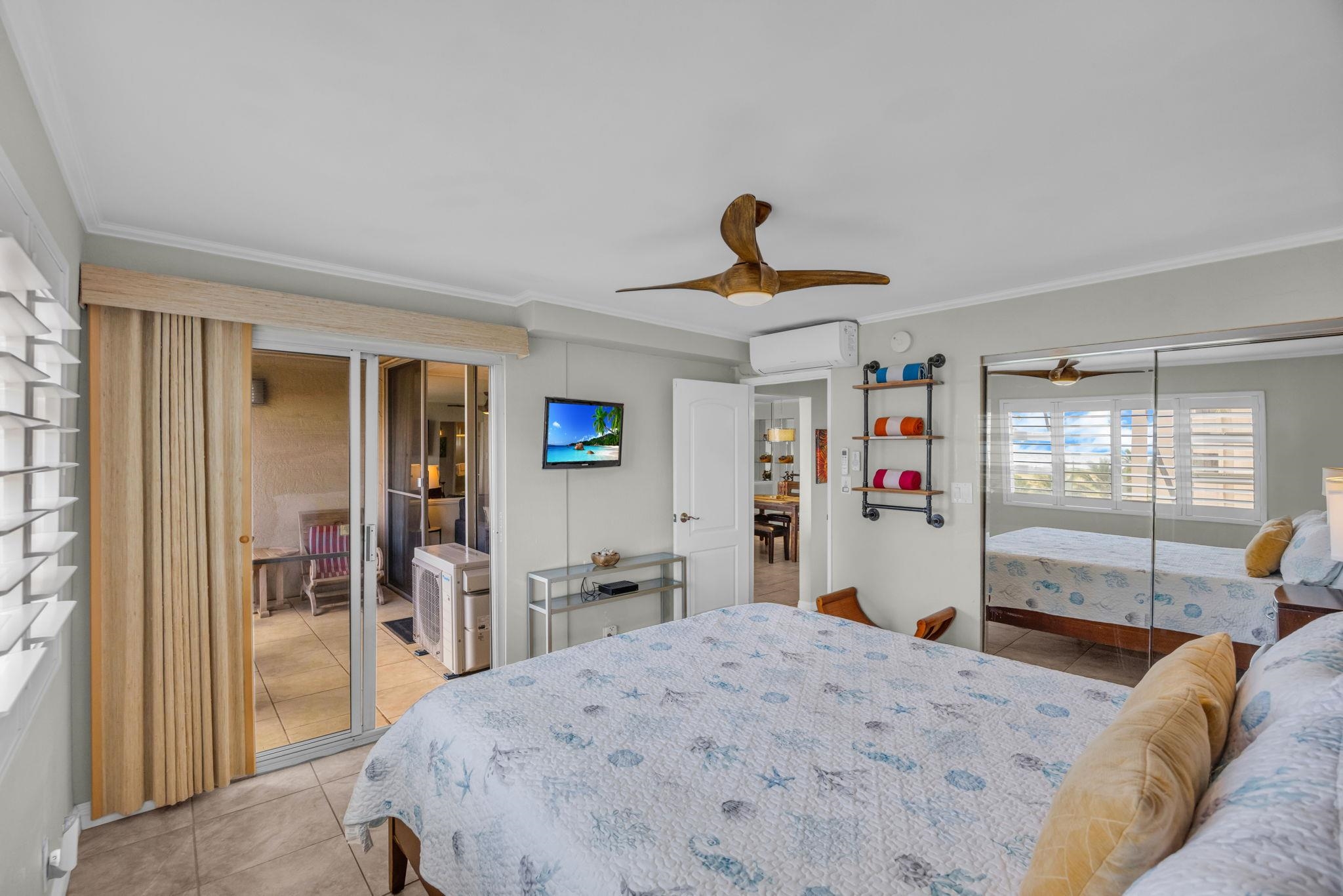 Menehune Shores condo # 427, Kihei, Hawaii - photo 33 of 47