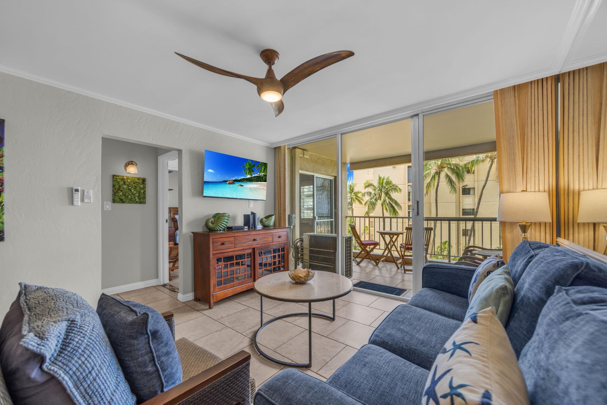 Menehune Shores condo # 427, Kihei, Hawaii - photo 6 of 47