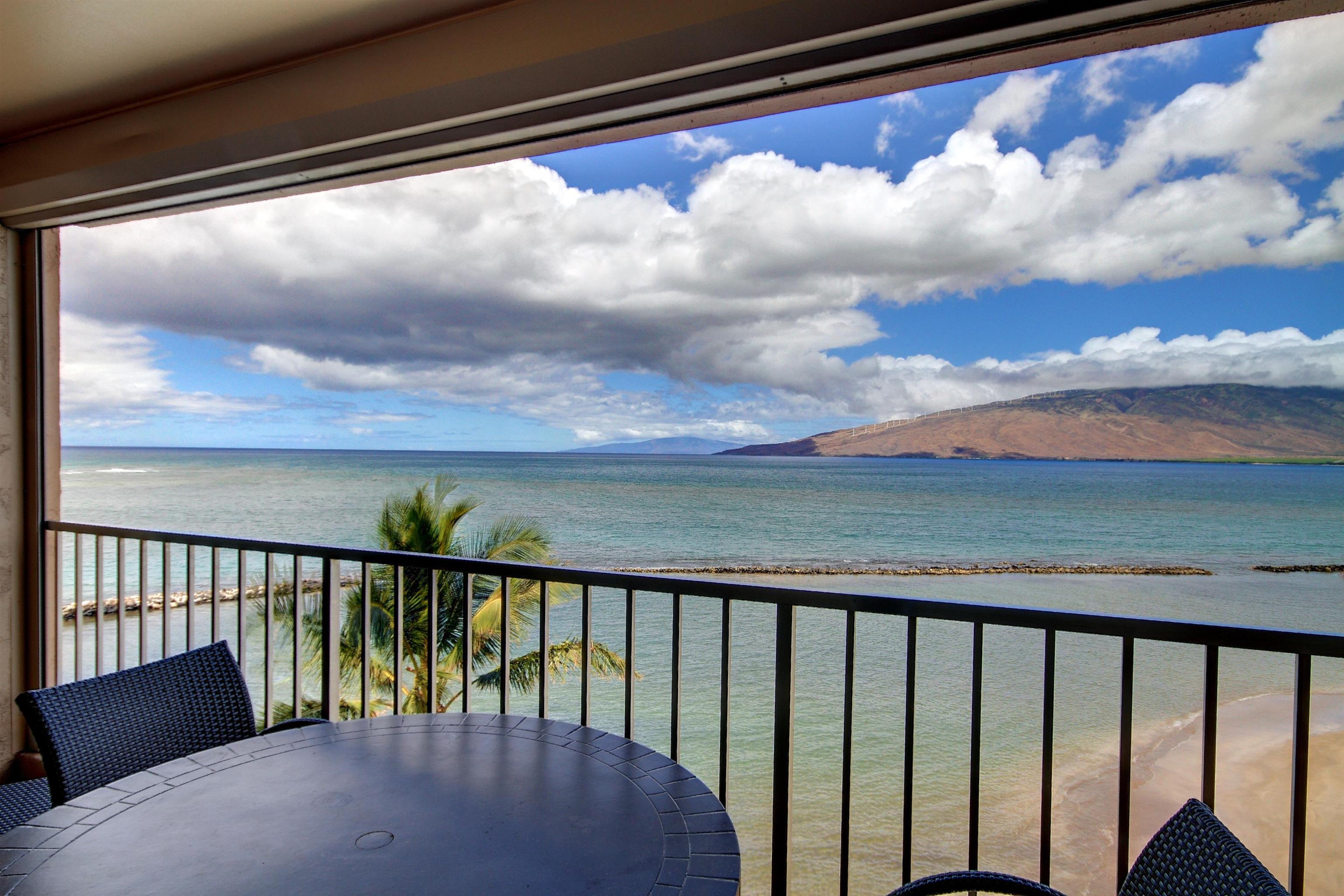 Menehune Shores condo # 510, Kihei, Hawaii - photo 3 of 50