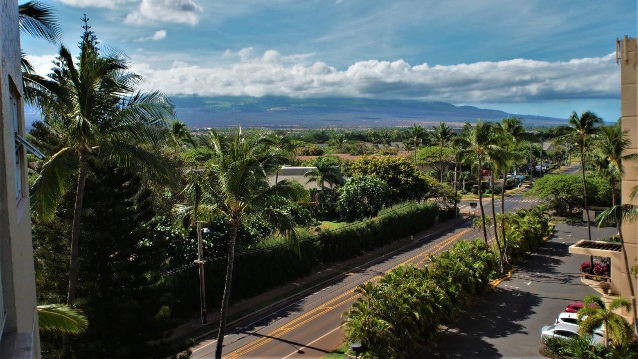 Menehune Shores condo # 510, Kihei, Hawaii - photo 40 of 50