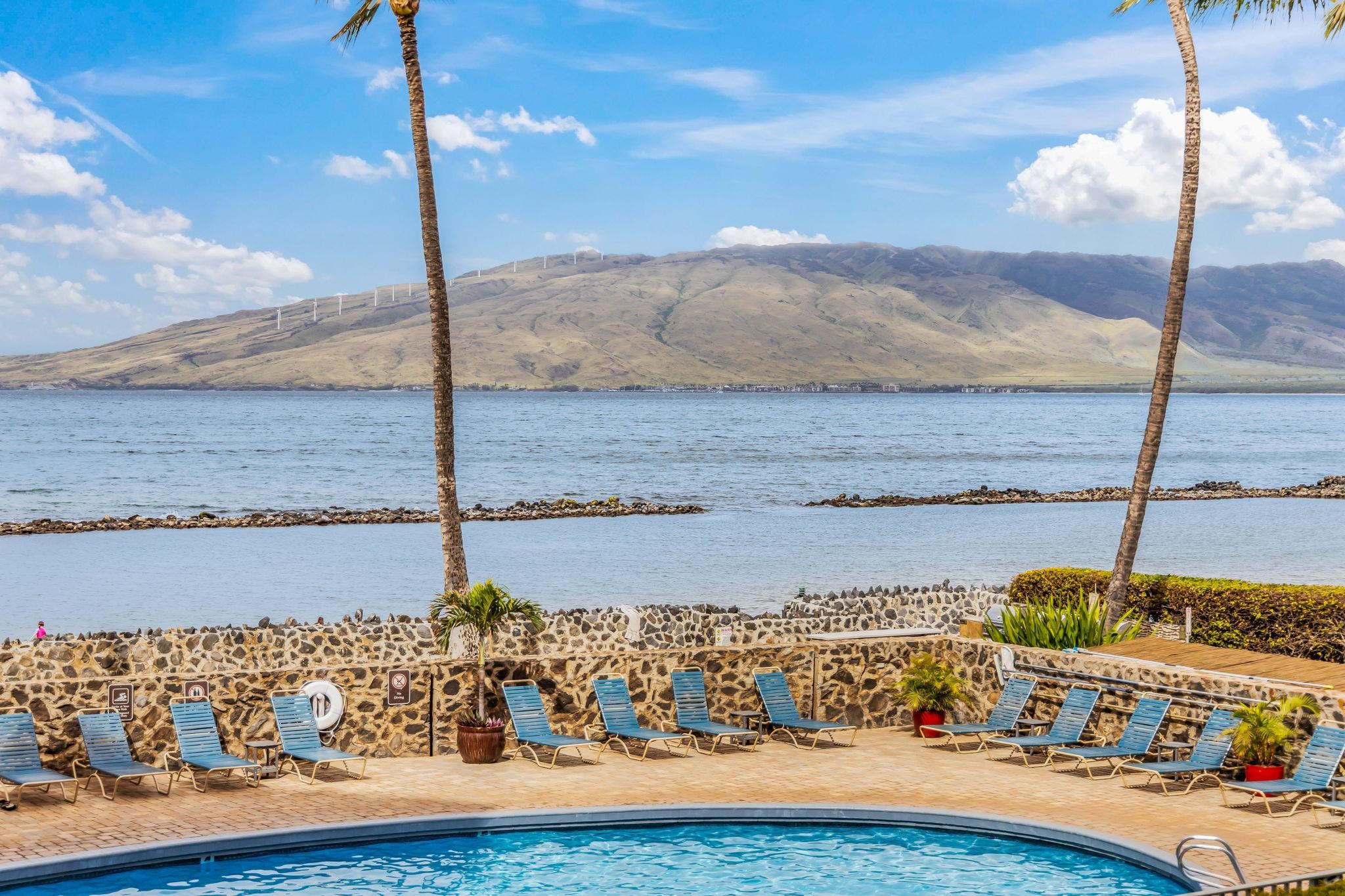 Menehune Shores condo # 522, Kihei, Hawaii - photo 38 of 48