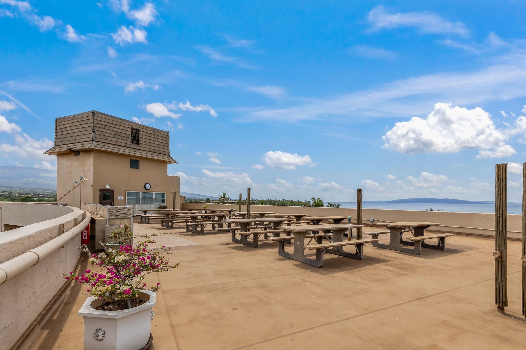 Menehune Shores condo # 522, Kihei, Hawaii - photo 39 of 48