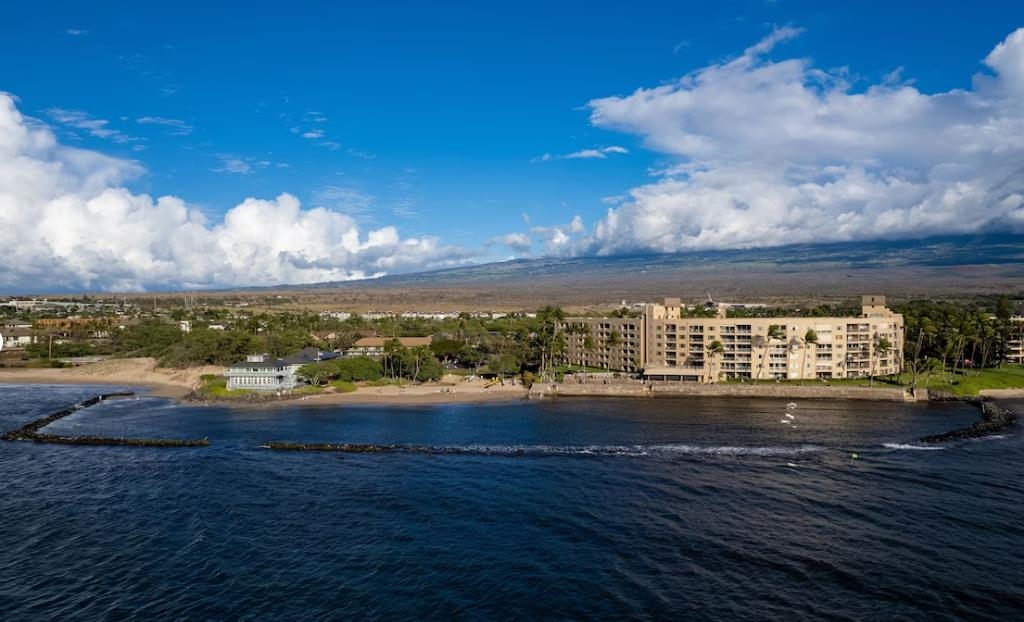 Menehune Shores condo # 524, Kihei, Hawaii - photo 19 of 21