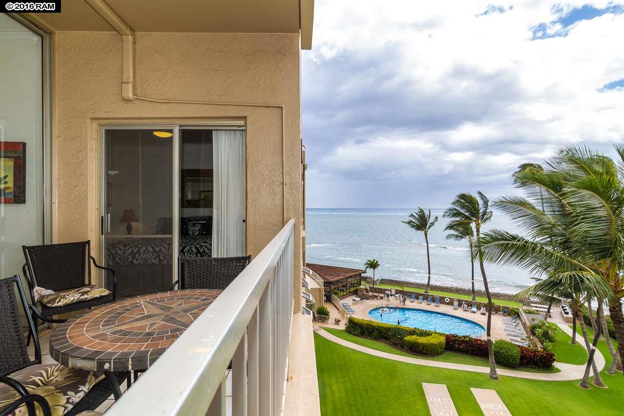 Menehune Shores condo # 604, Kihei, Hawaii - photo 11 of 28