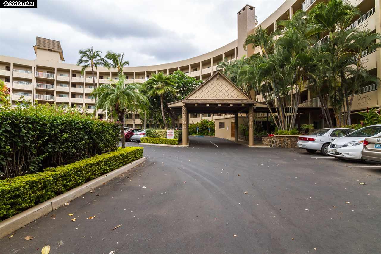 Menehune Shores condo # 604, Kihei, Hawaii - photo 27 of 28