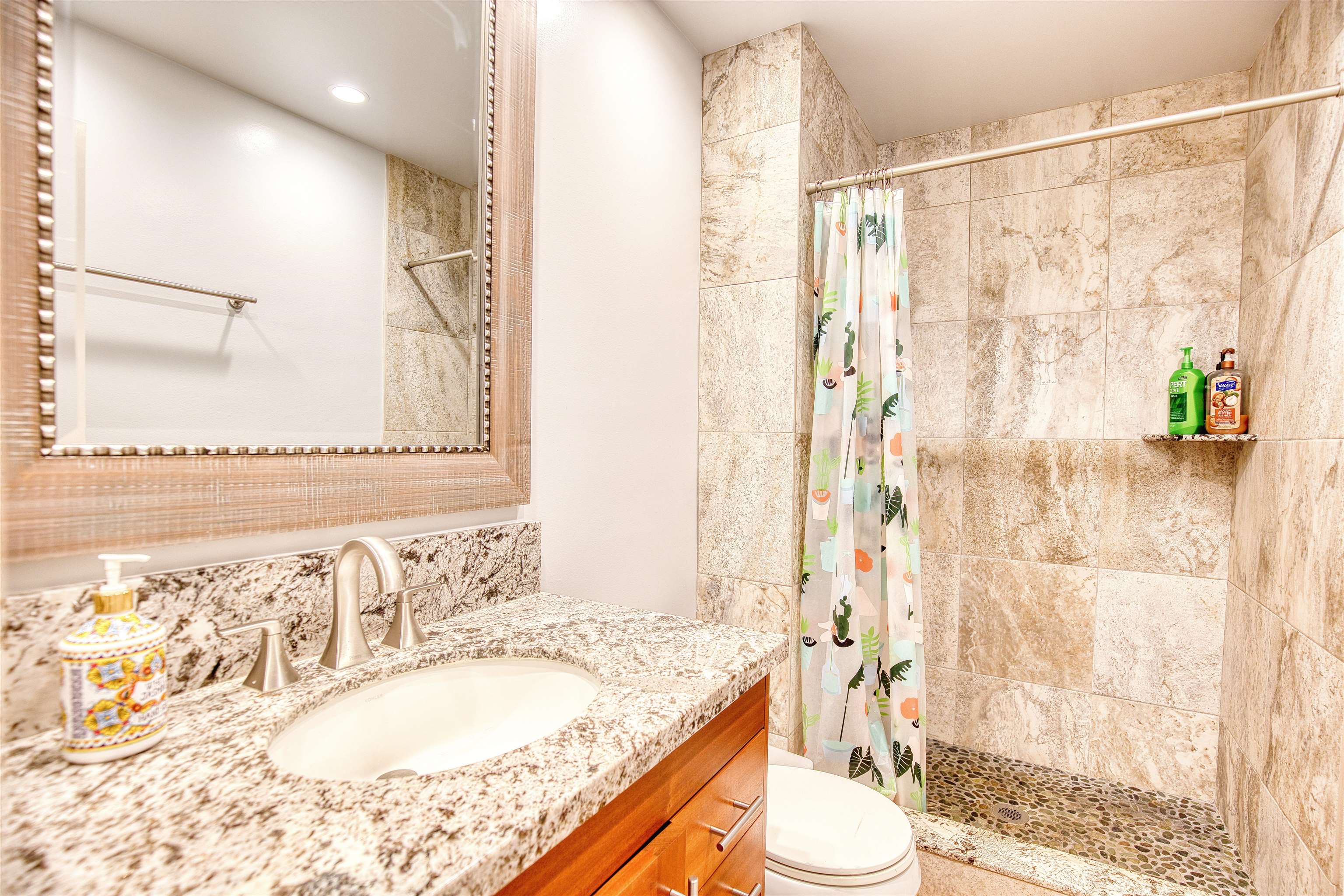 Menehune Shores condo # 607, Kihei, Hawaii - photo 17 of 20