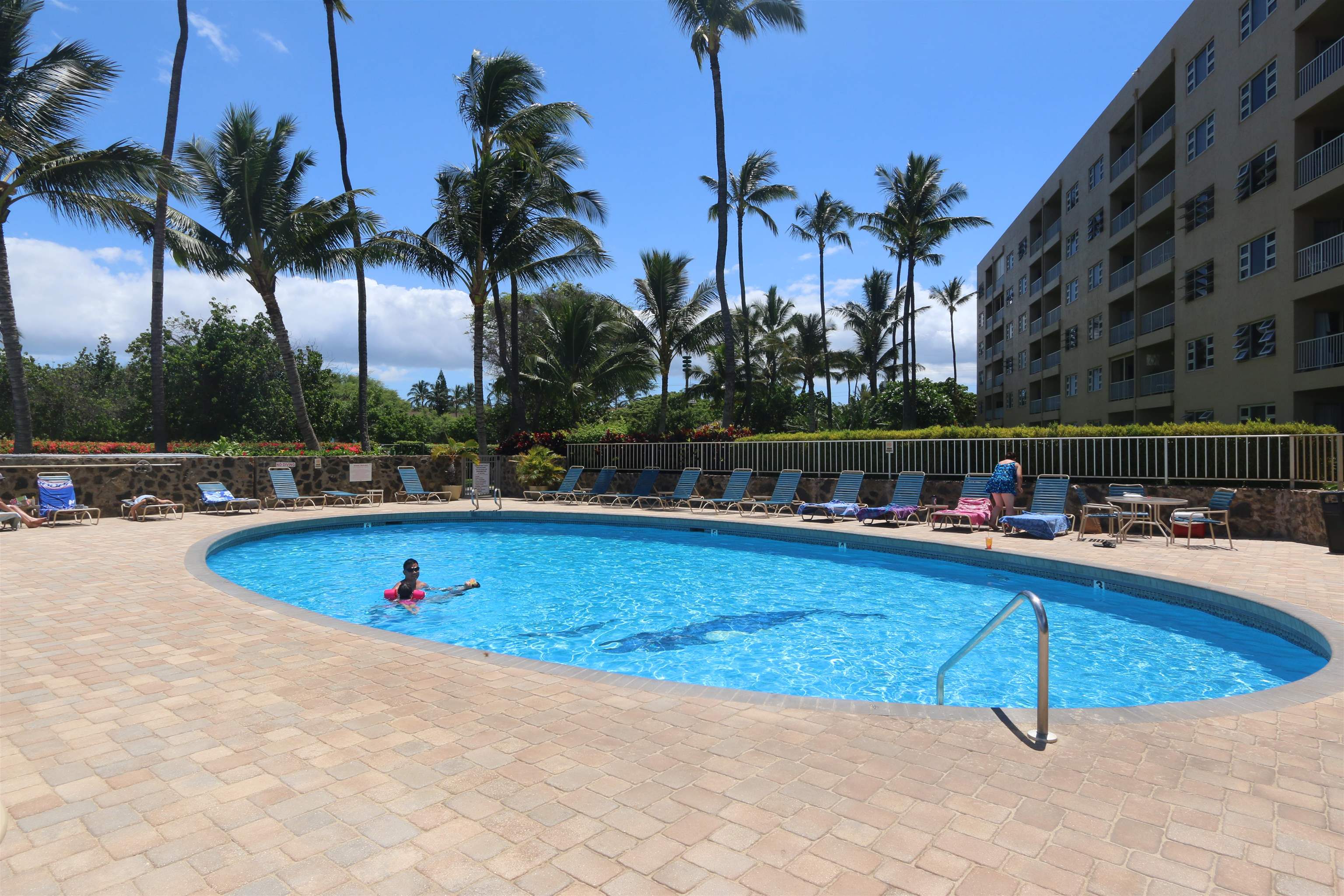 Menehune Shores condo # 607, Kihei, Hawaii - photo 3 of 20