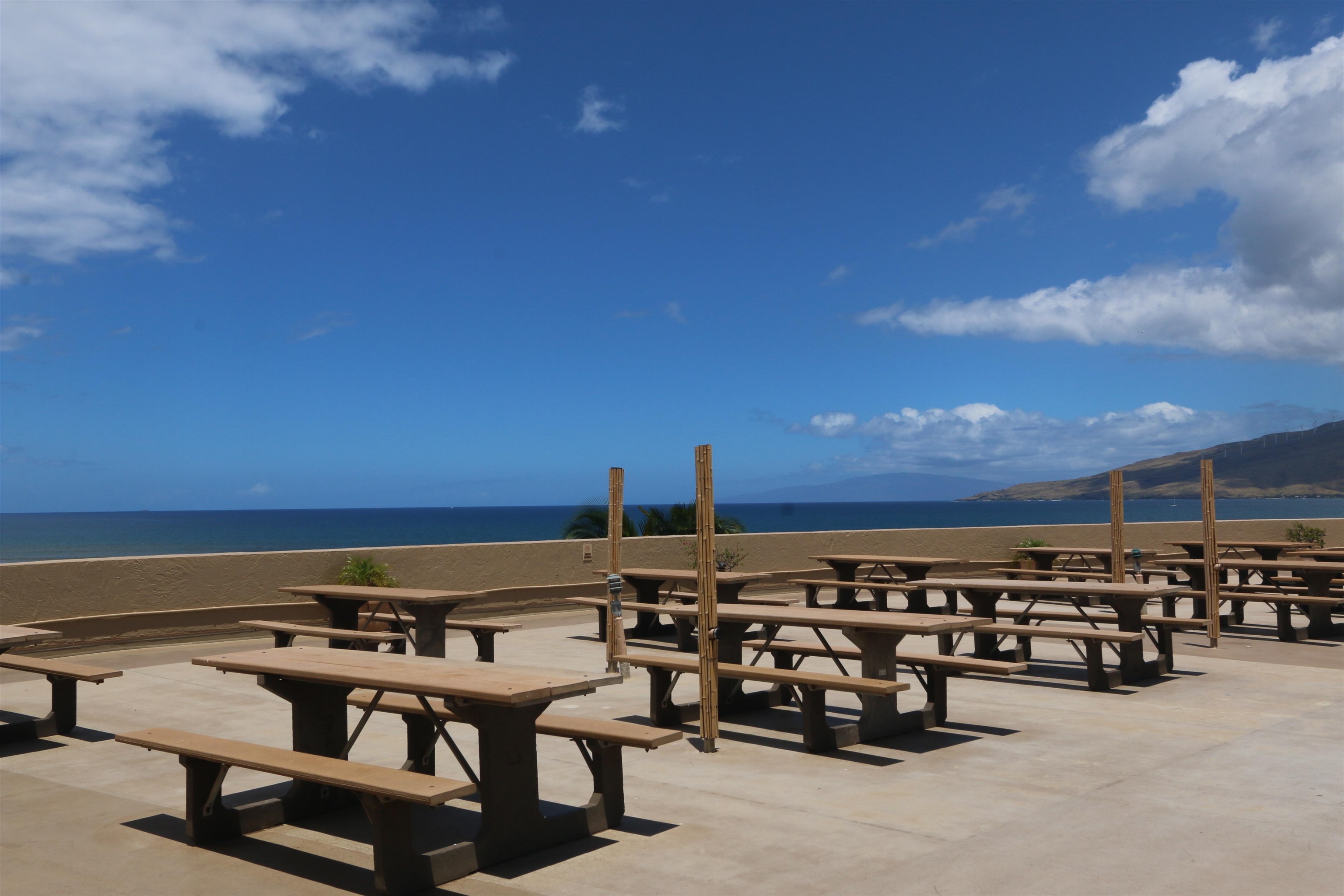 Menehune Shores condo # 607, Kihei, Hawaii - photo 5 of 20