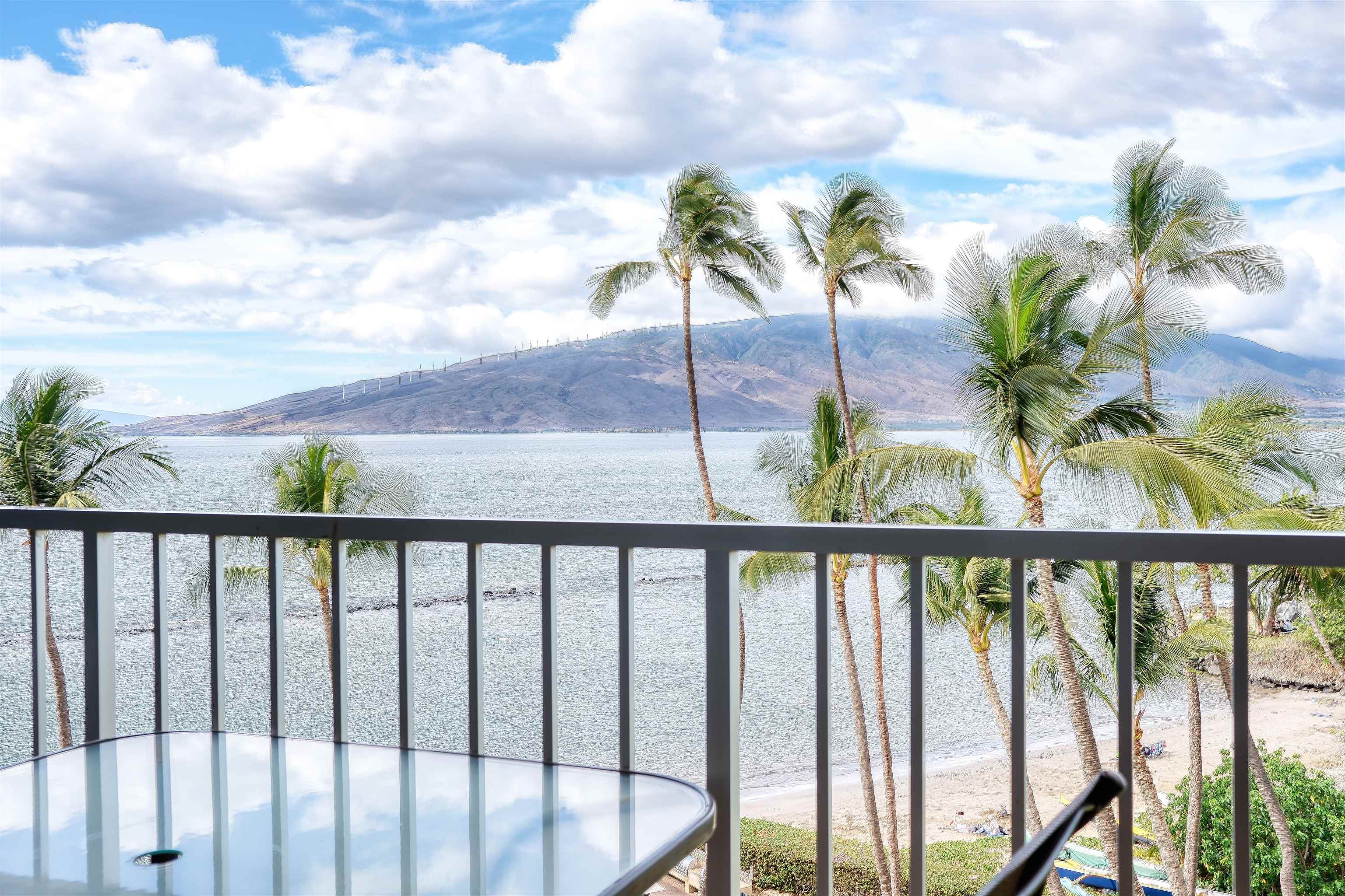 Menehune Shores condo # 607, Kihei, Hawaii - photo 7 of 20