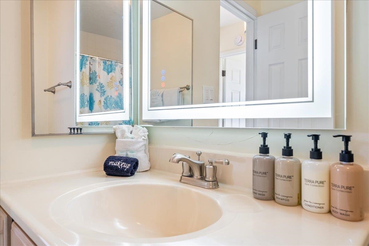 Menehune Shores condo # PH 619, Kihei, Hawaii - photo 25 of 50