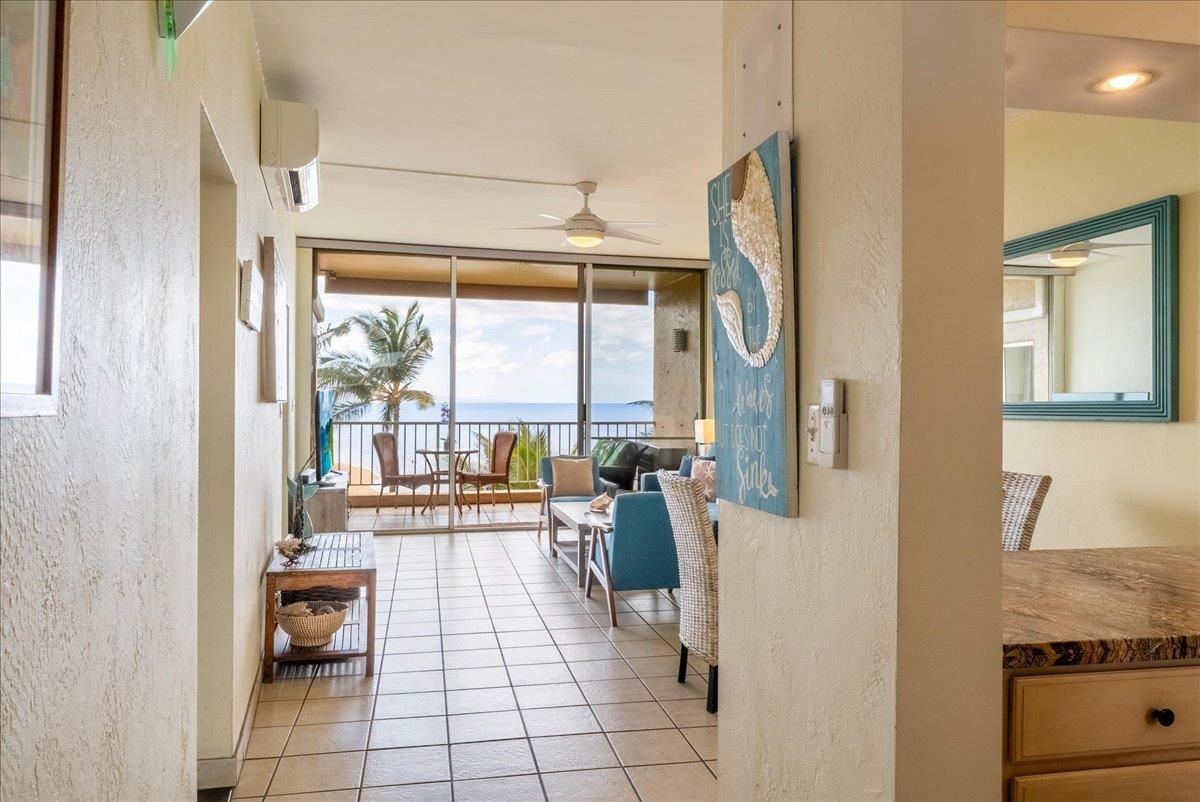 Menehune Shores condo # PH 619, Kihei, Hawaii - photo 4 of 50