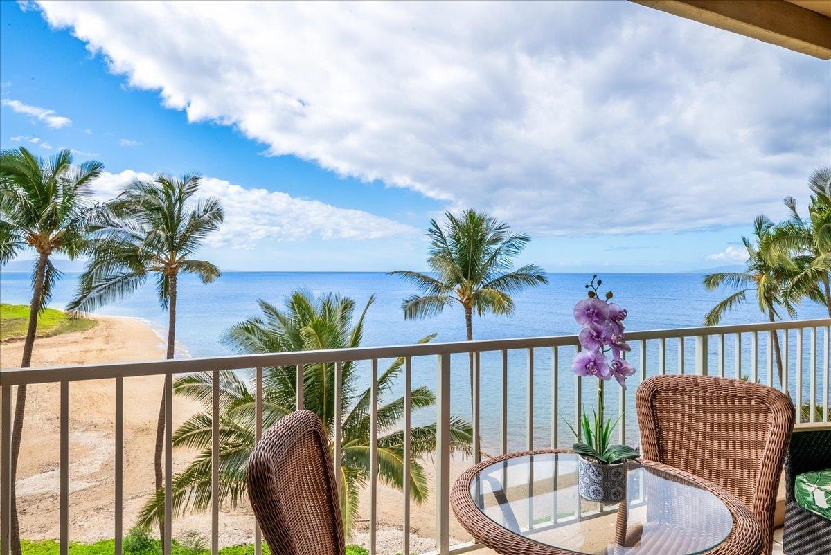 Menehune Shores condo # PH 619, Kihei, Hawaii - photo 10 of 50