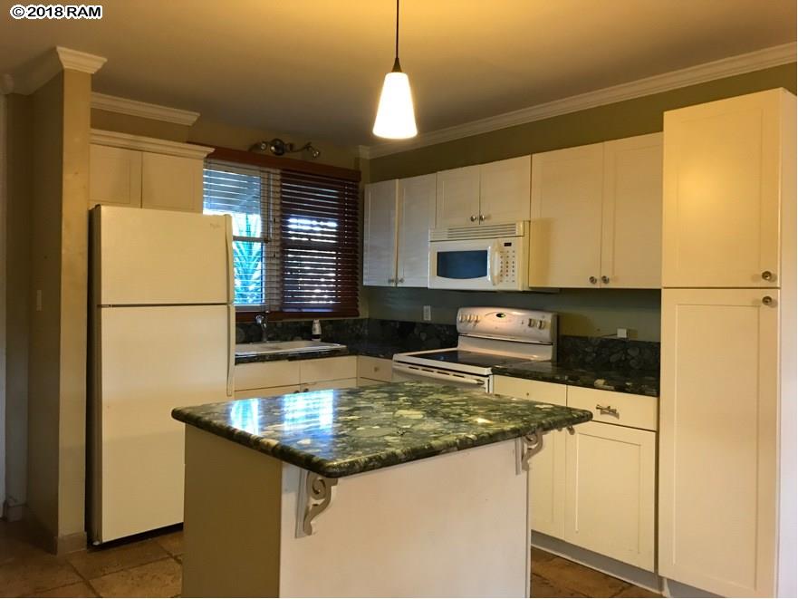 Spinnaker condo # C217, Lahaina, Hawaii - photo 12 of 30