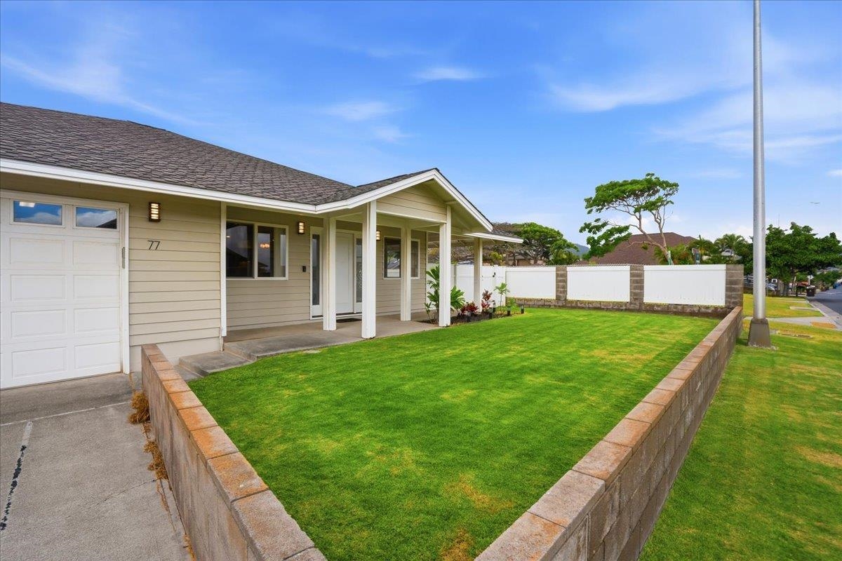 77  Kealohilani St Maui Lani, Kahului home - photo 5 of 40