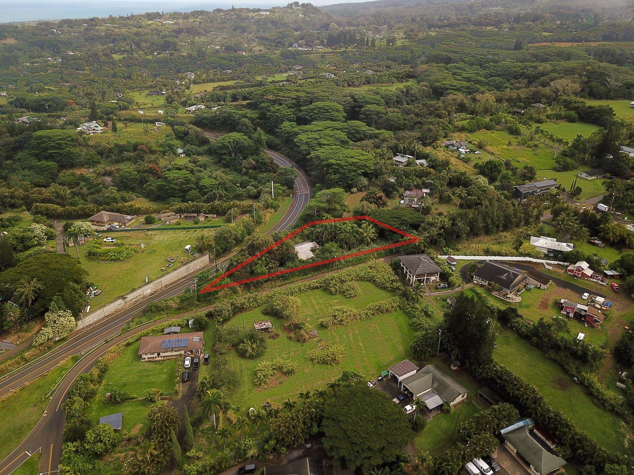 77  Peahi Rd , Haiku home - photo 5 of 47