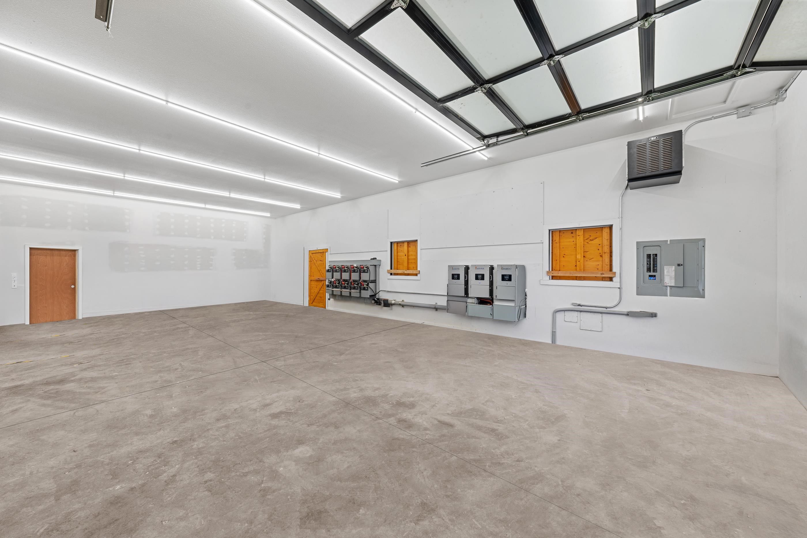 7700  Kula Hwy , Kula/Ulupalakua/Kanaio home - photo 7 of 32