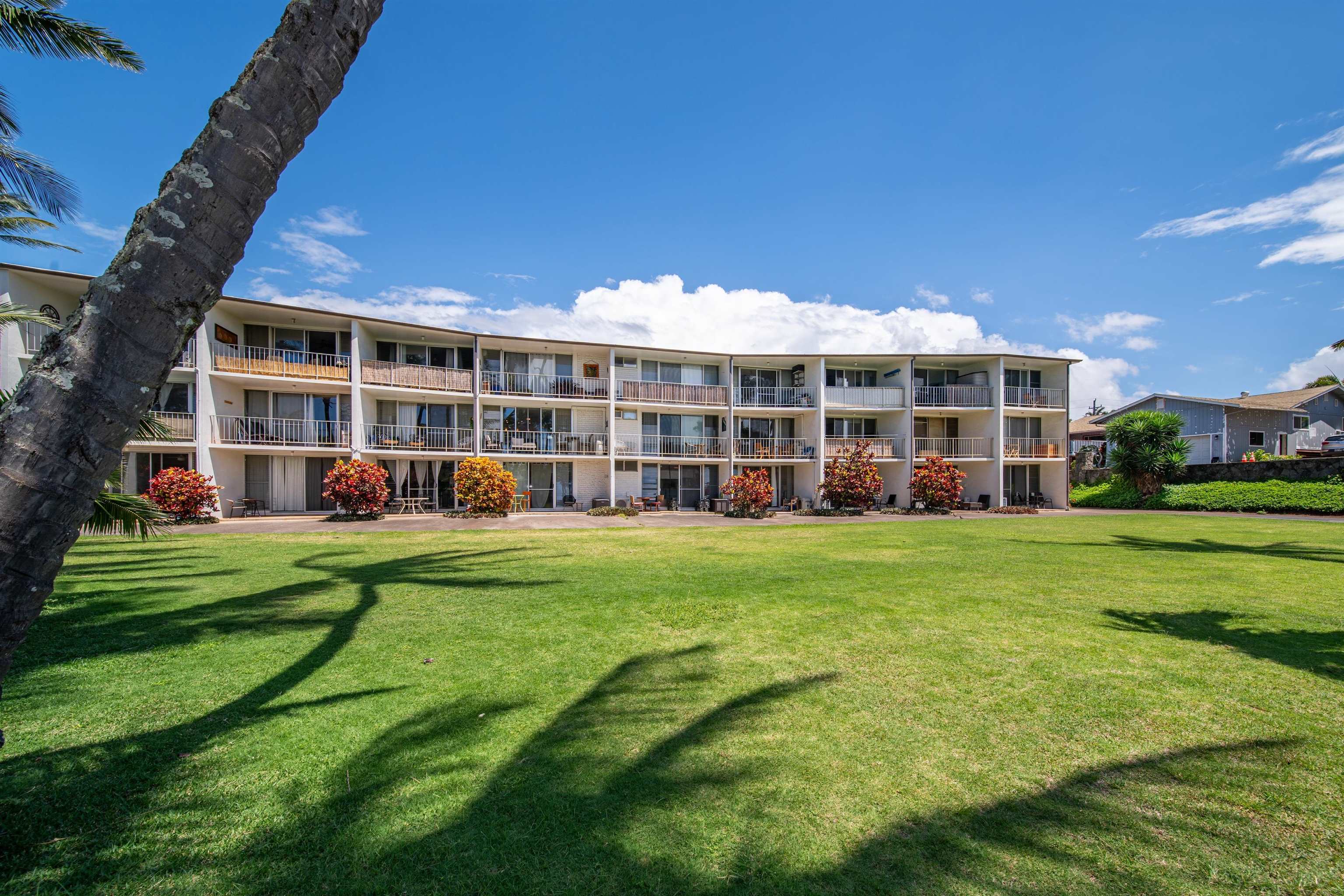 Kuau Plaza condo # 104, Paia, Hawaii - photo 33 of 35