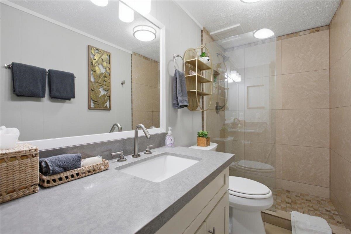 Kuau Plaza condo # 207, Paia, Hawaii - photo 19 of 50