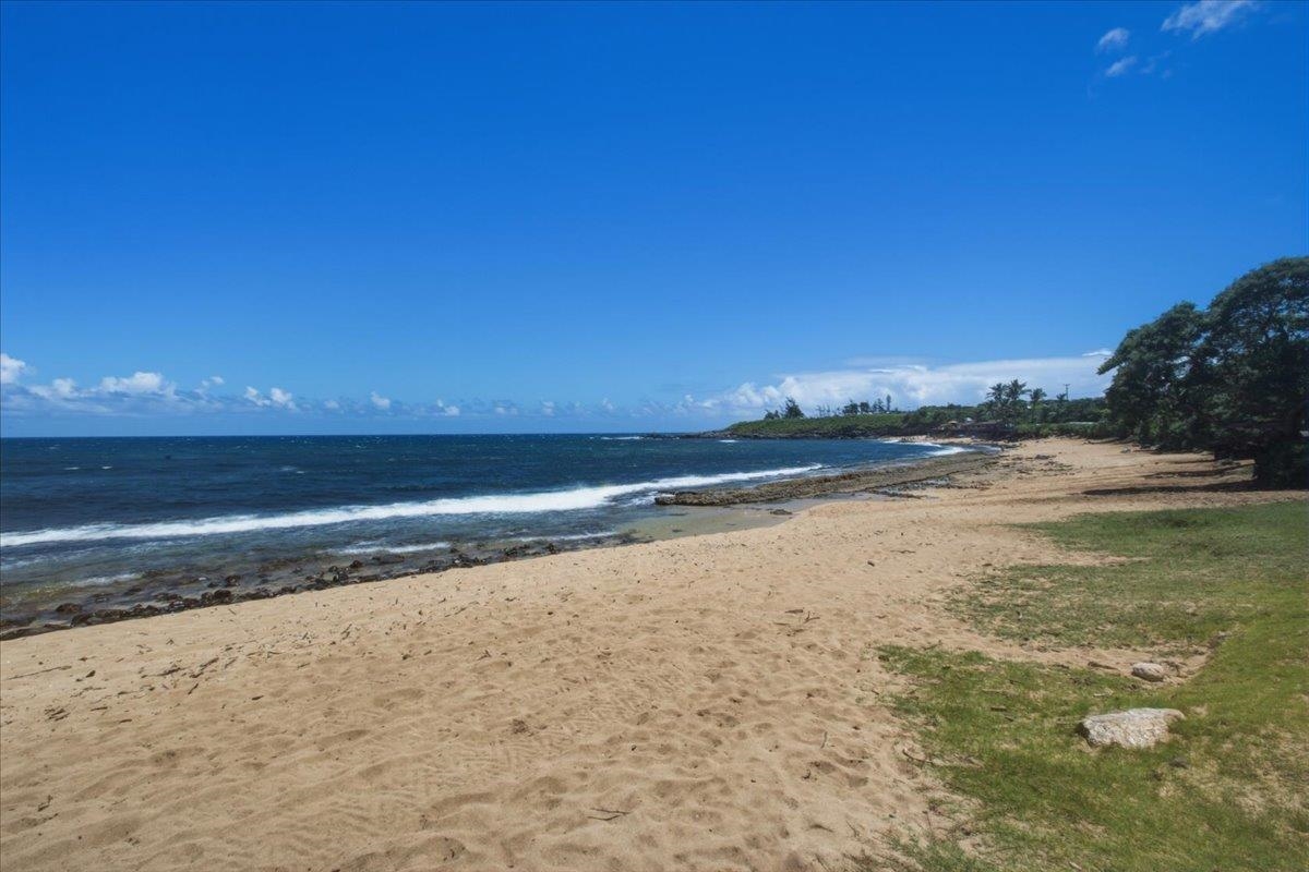 Kuau Plaza condo # 207, Paia, Hawaii - photo 44 of 50